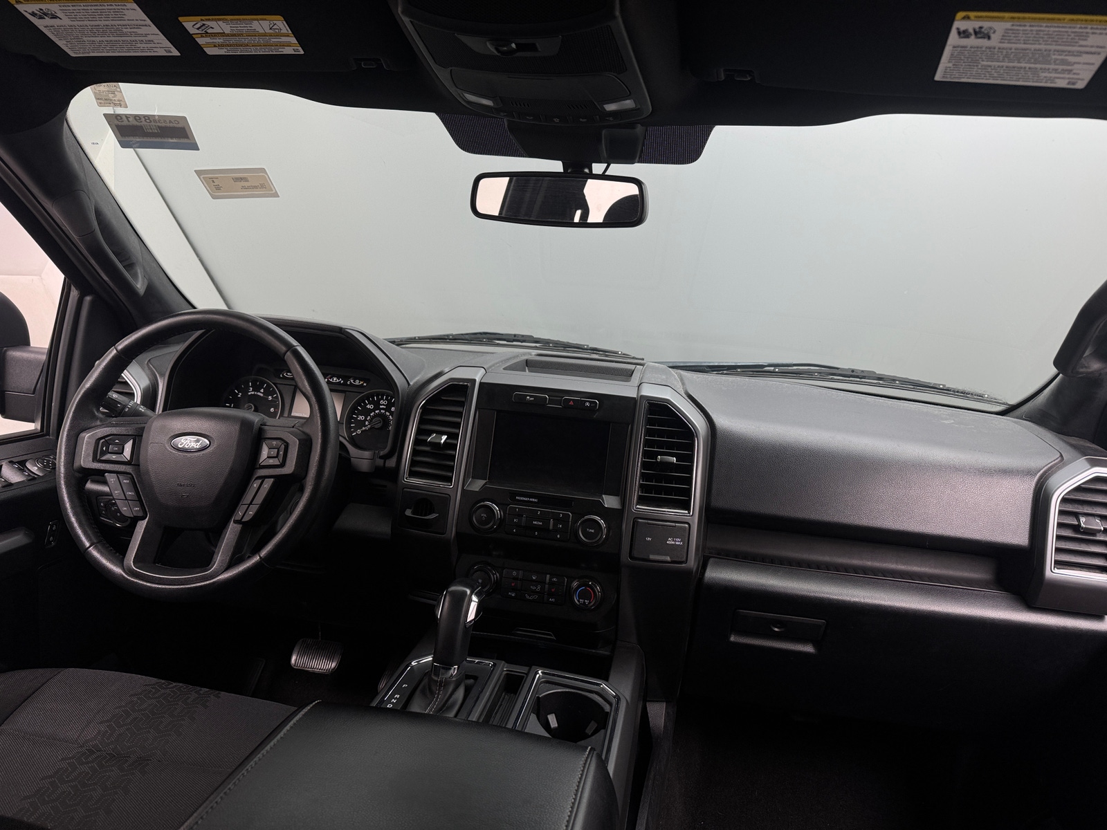 Thumbnail: 2020 Ford Econoline - 3