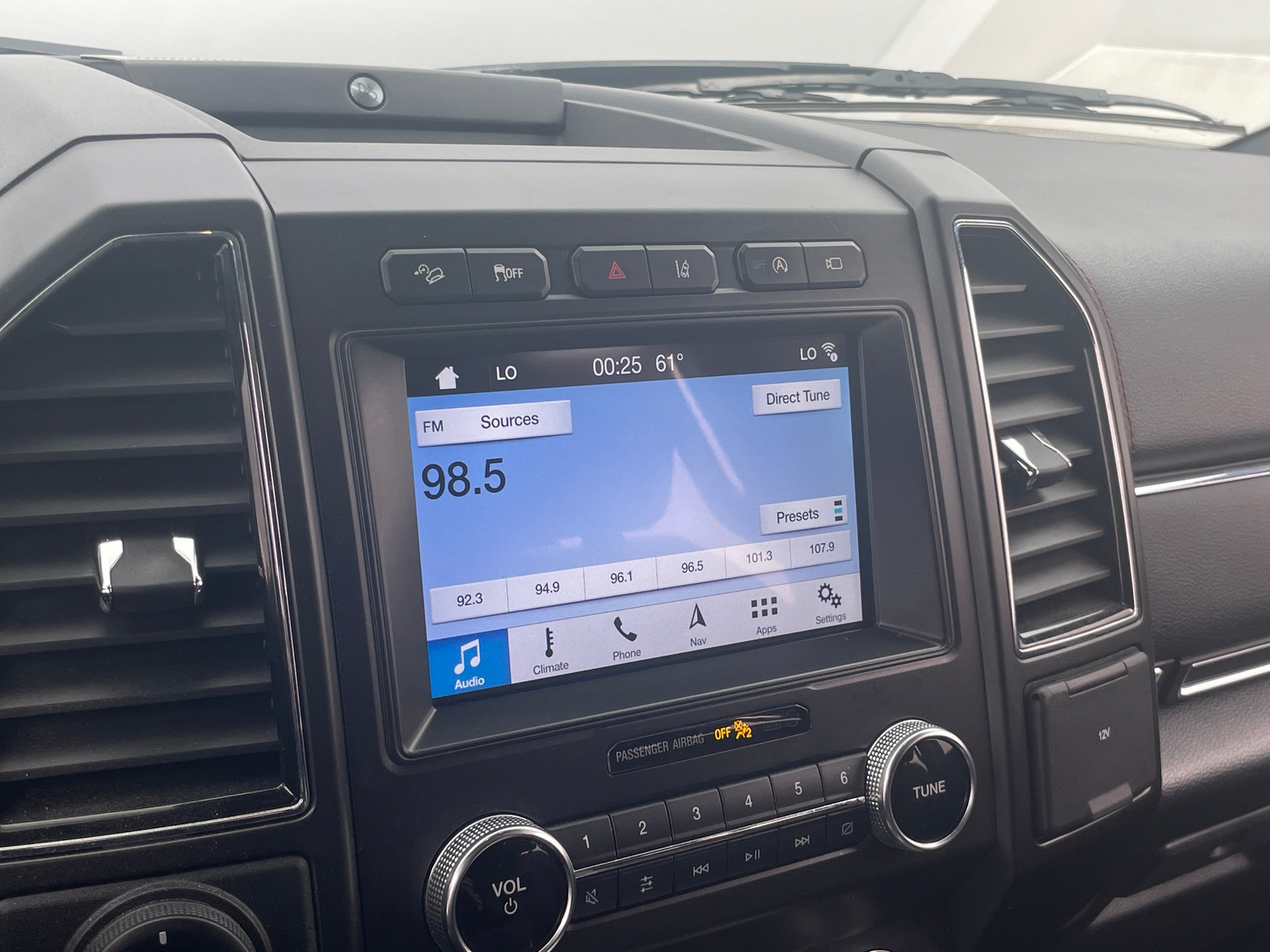 Thumbnail: 2019 Ford Expedition - 3