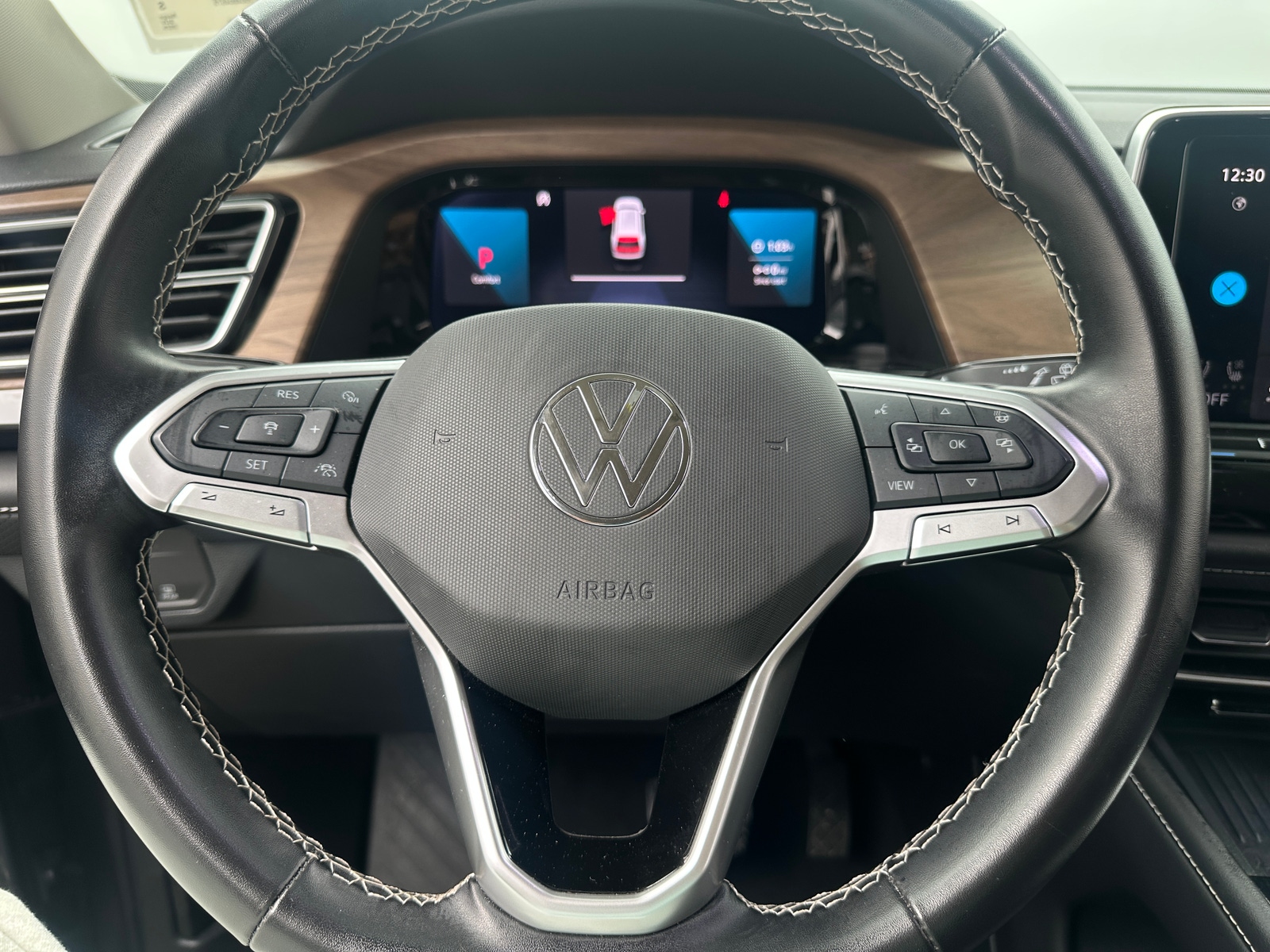 Thumbnail: 2025 Volkswagen Atlas - 4