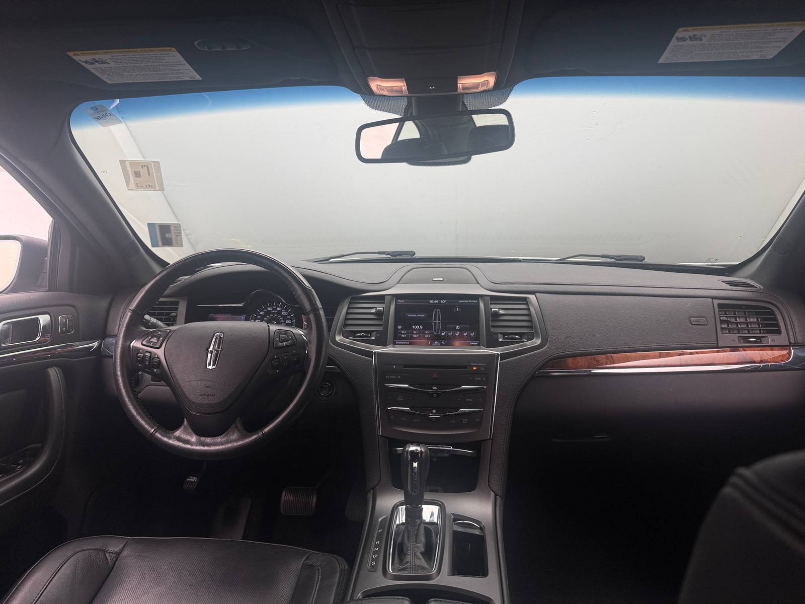 Thumbnail: 2013 Lincoln MKS - 2