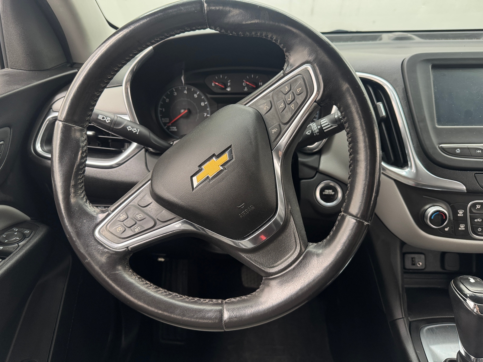 Thumbnail: 2018 Chevrolet Equinox - 5