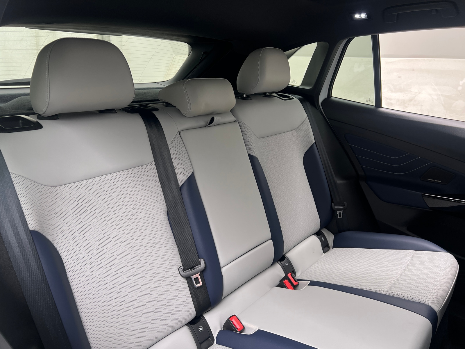 Thumbnail: 2025 Volkswagen ID.4 - 5