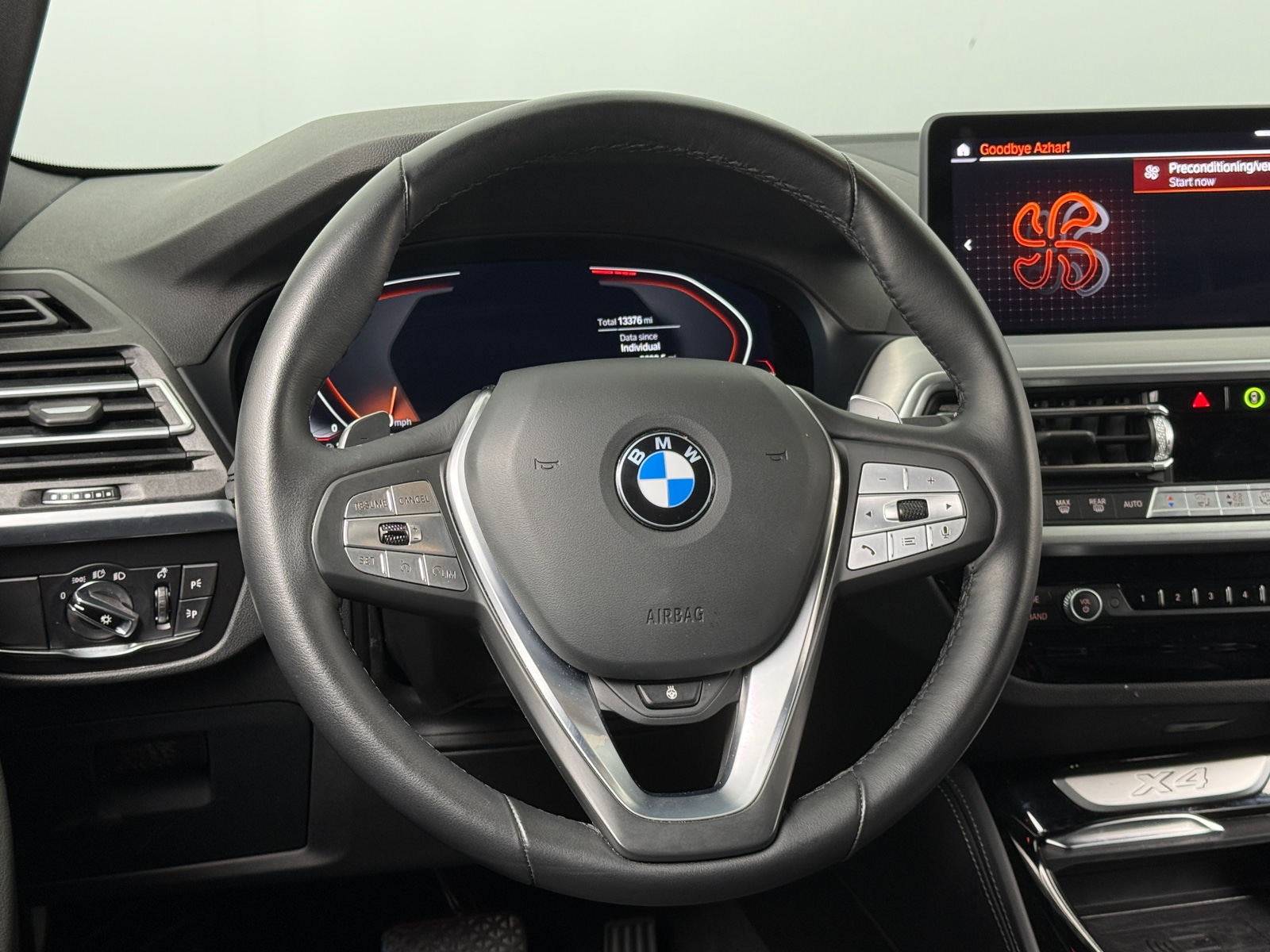 Thumbnail: 2025 BMW X4 - 4