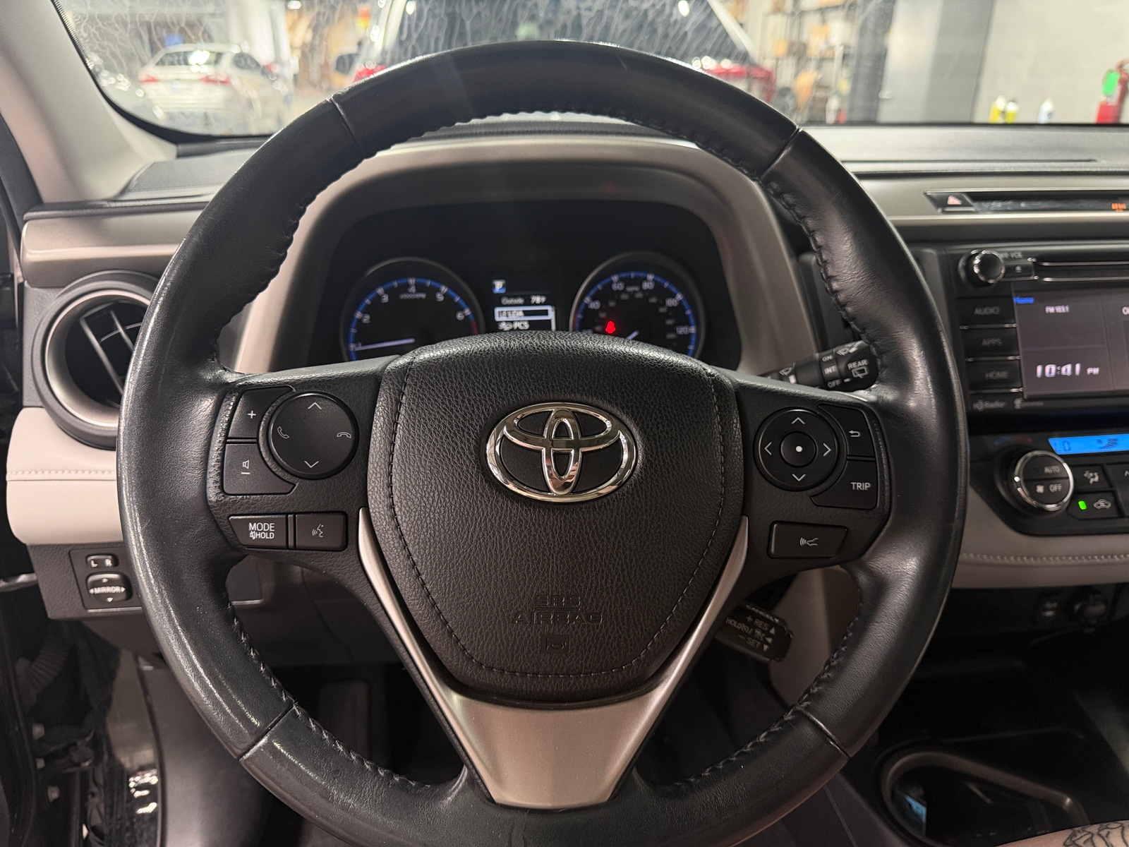 Thumbnail: 2018 Toyota RAV4 - 5