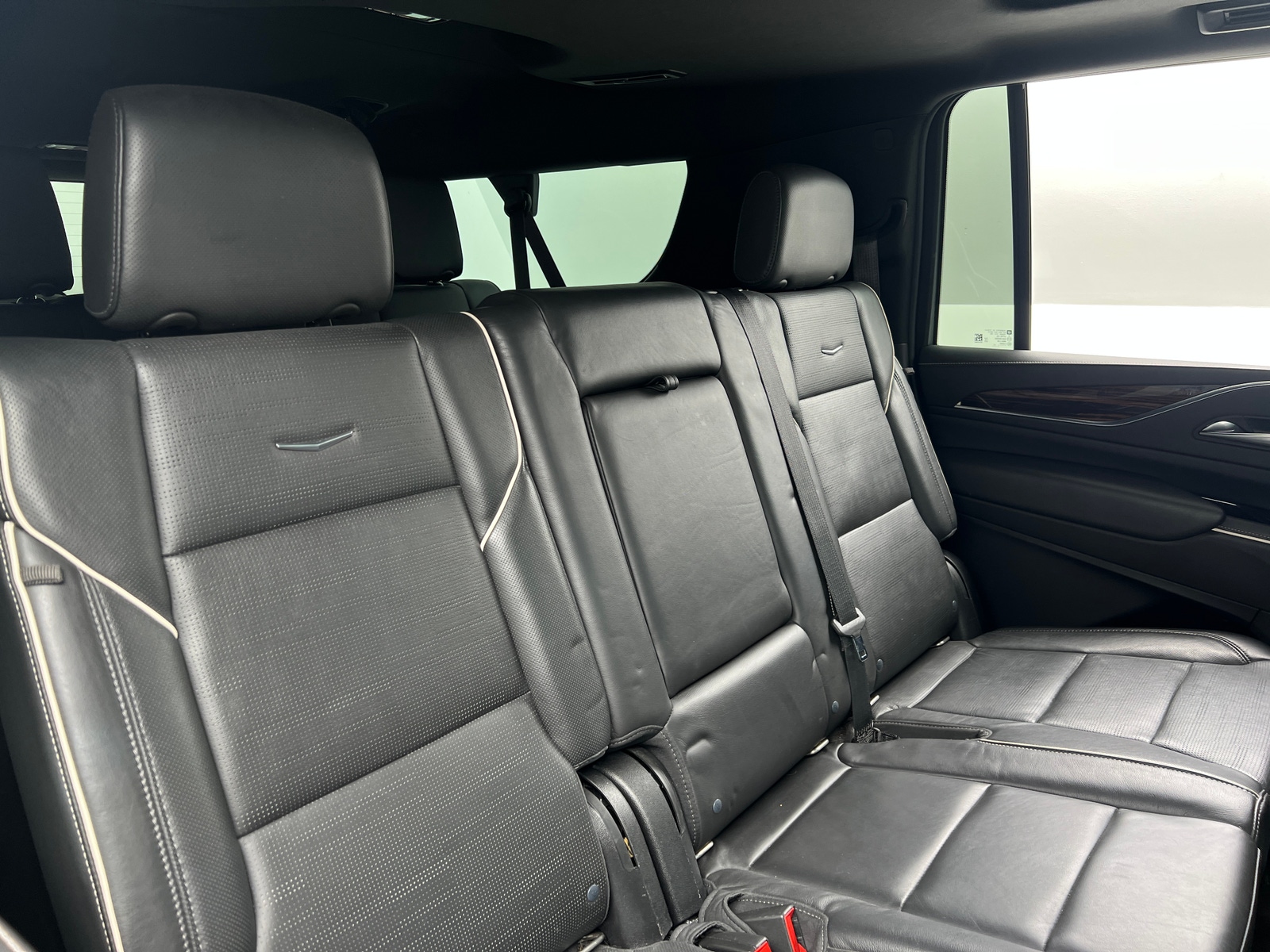 Thumbnail: 2022 Cadillac Escalade - 5