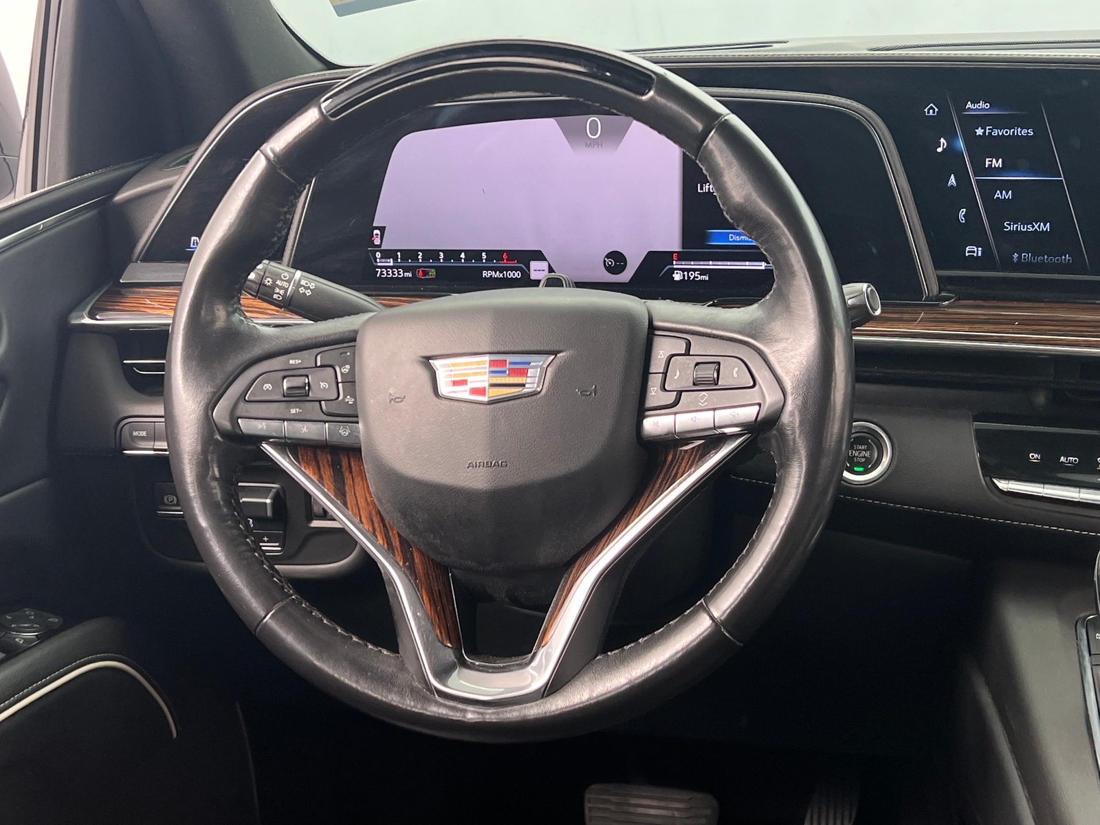 Thumbnail: 2022 Cadillac Escalade - 4