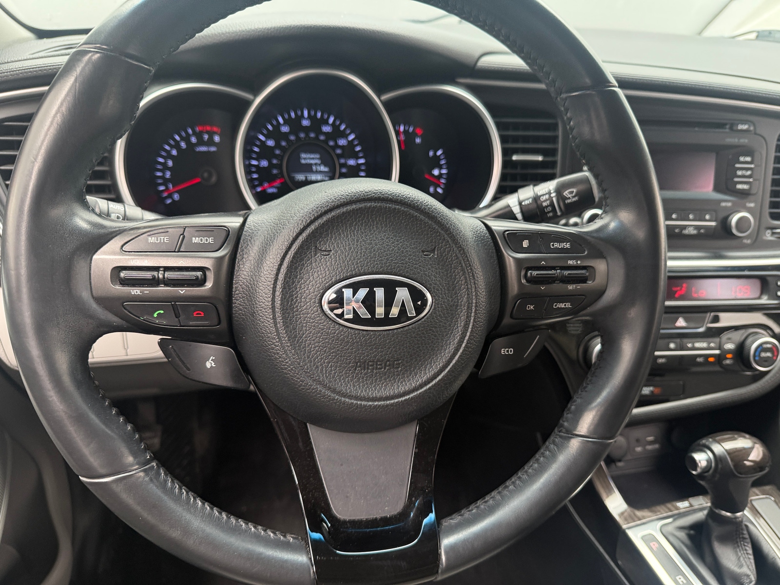 Thumbnail: 2015 Kia Optima - 4