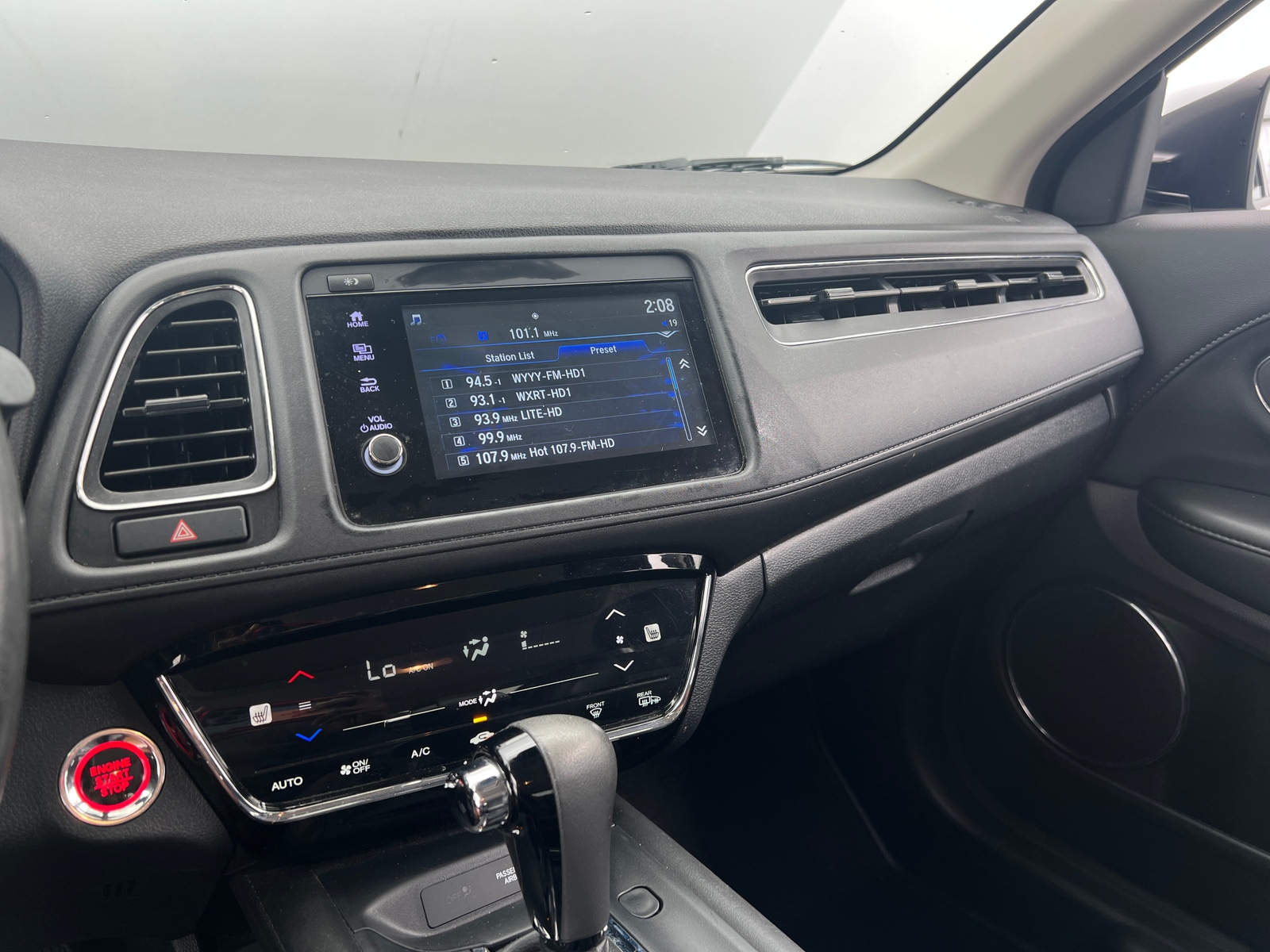 Thumbnail: 2019 Honda HR-V - 3