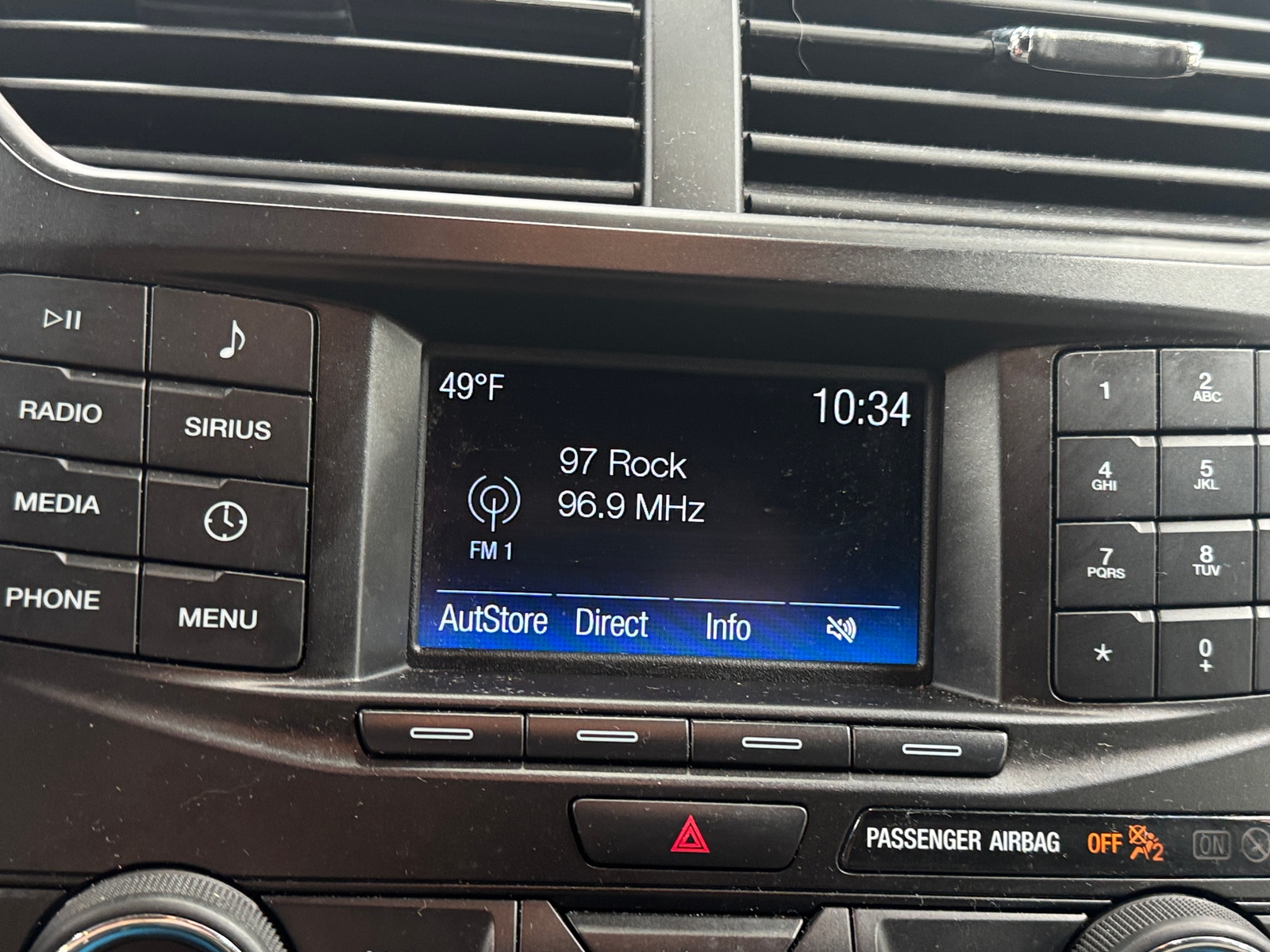 Thumbnail: 2019 Ford Explorer - 4
