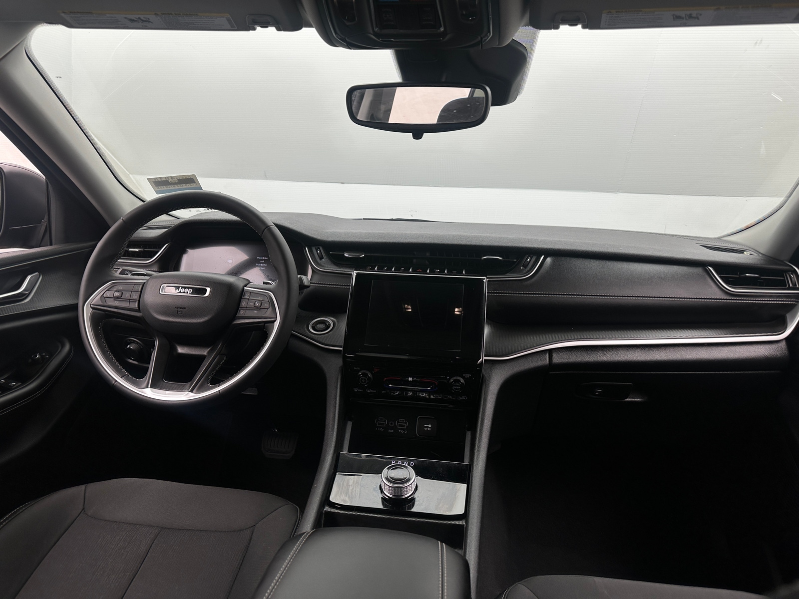 Thumbnail: 2024 Jeep Grand Cherokee L - 3