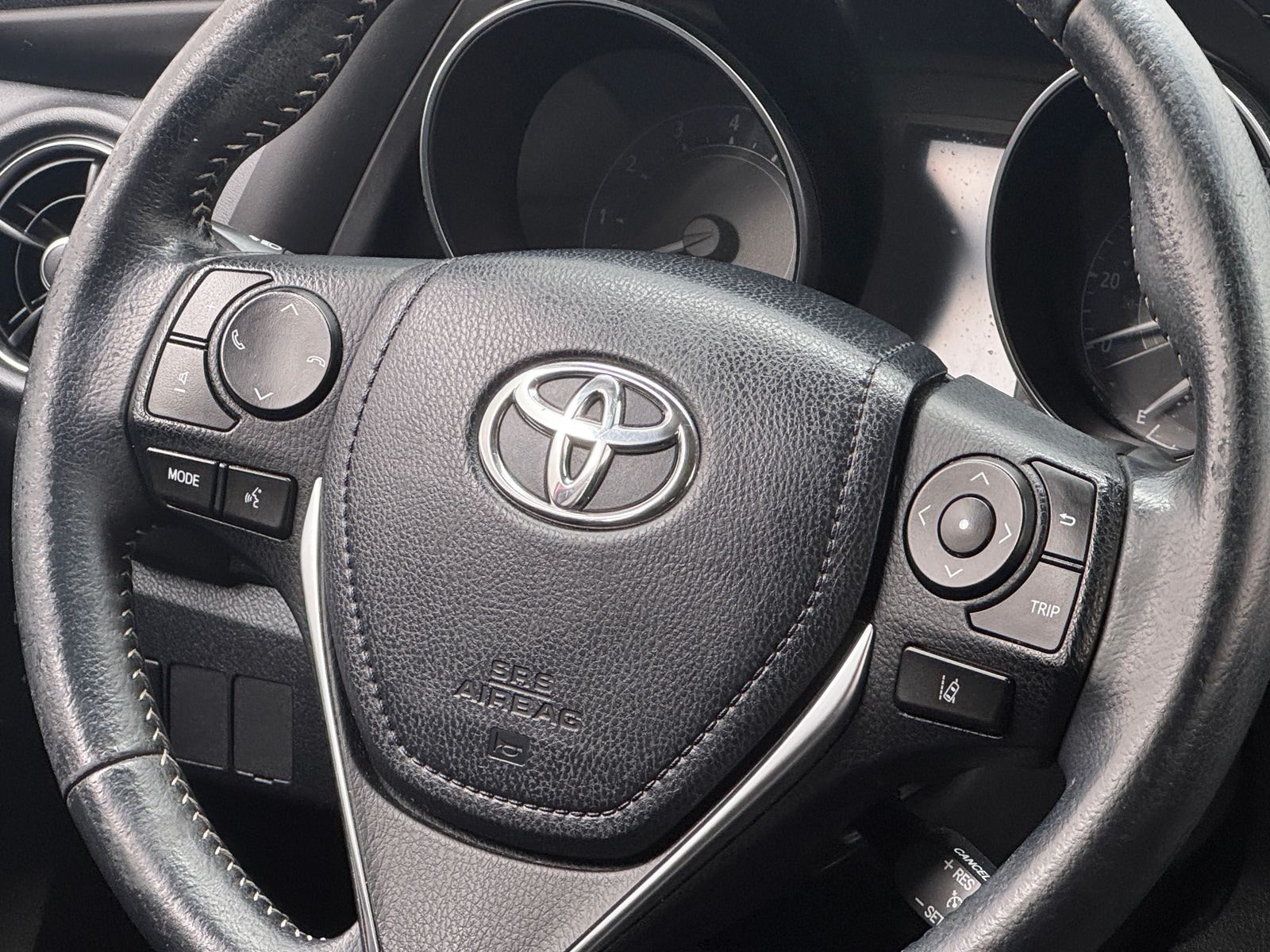 Thumbnail: 2018 Toyota Corolla iM - 5