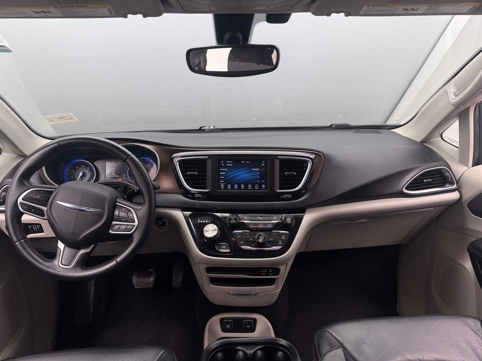 Thumbnail: 2018 Chrysler Pacifica - 2