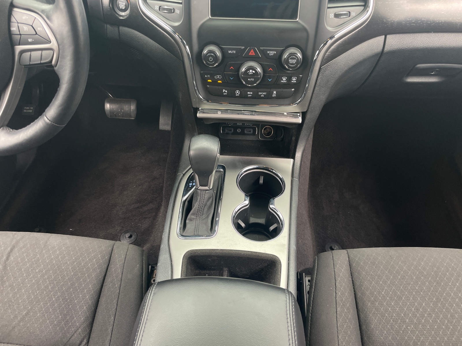 Thumbnail: 2018 Jeep Grand Cherokee - 3