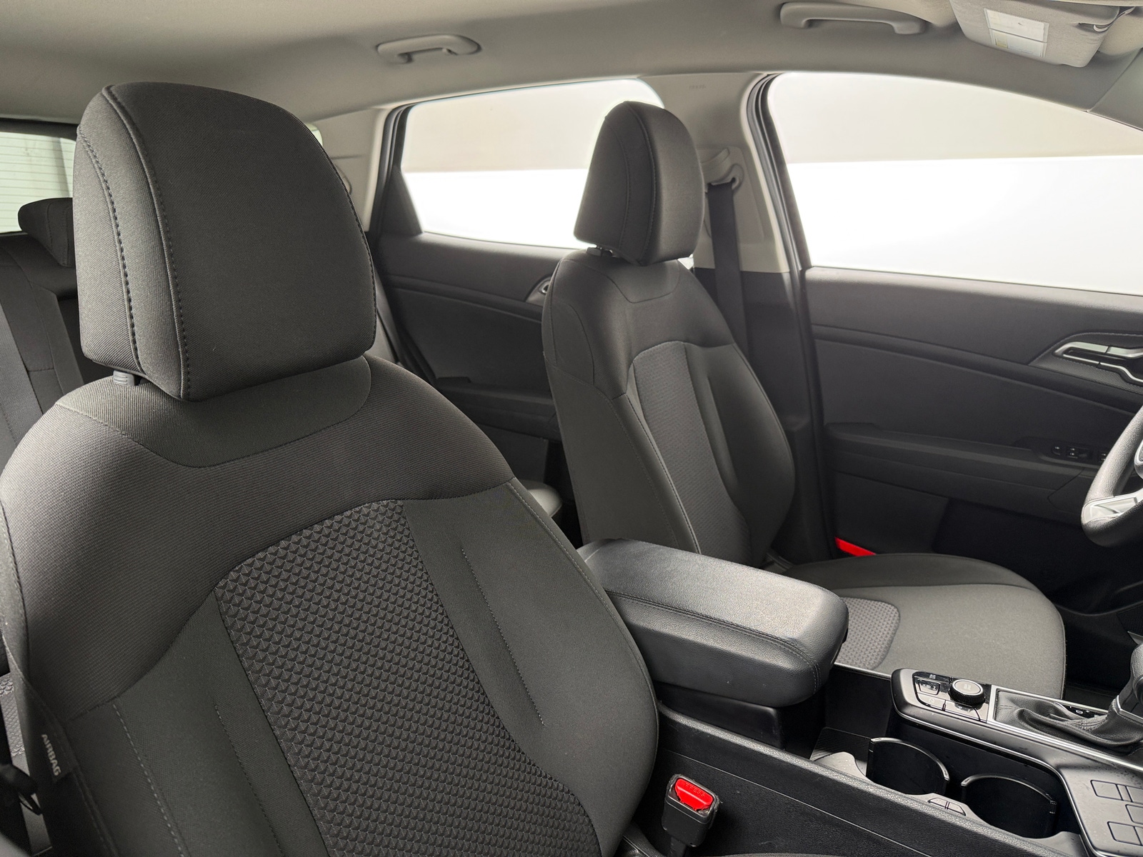 Thumbnail: 2025 Kia Sportage - 2