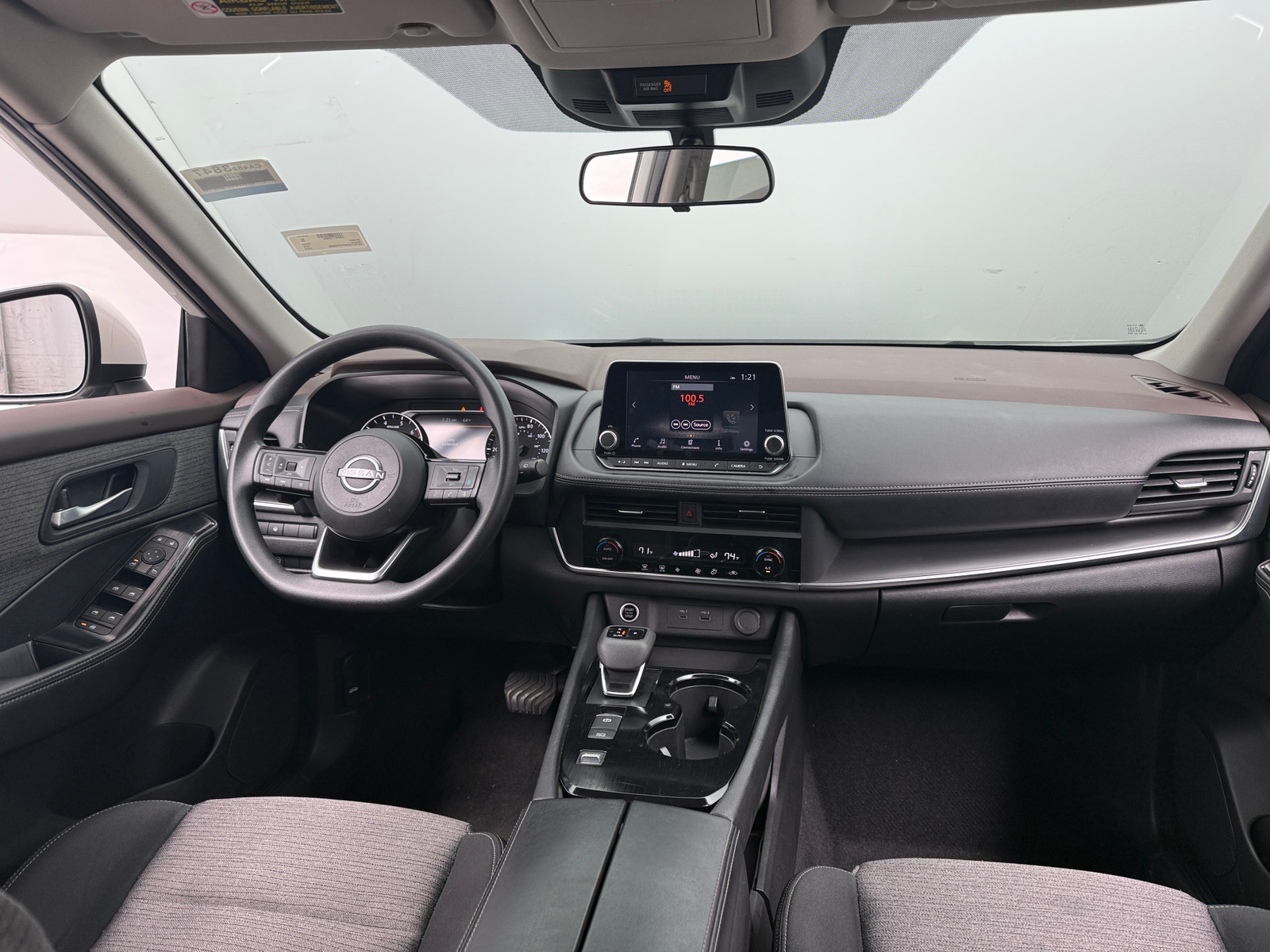 Thumbnail: 2023 Nissan Rogue - 3