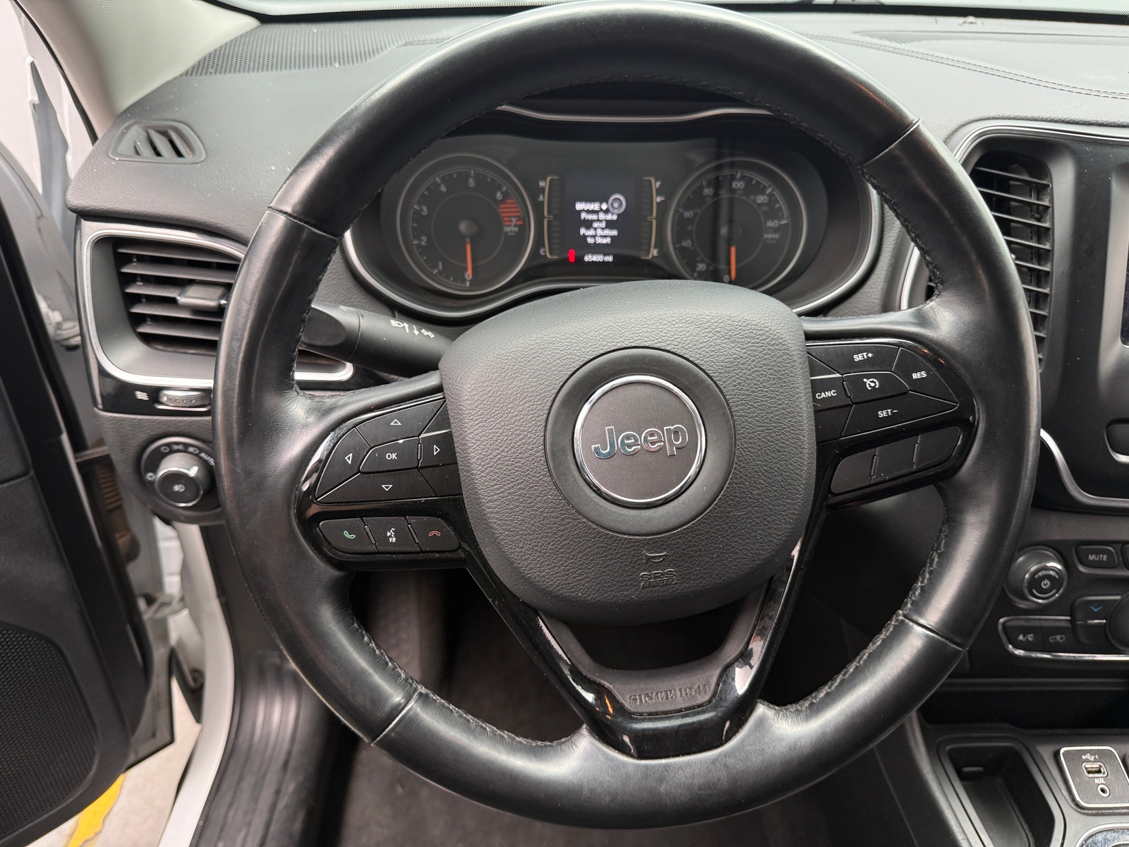 Thumbnail: 2021 Jeep Cherokee - 4