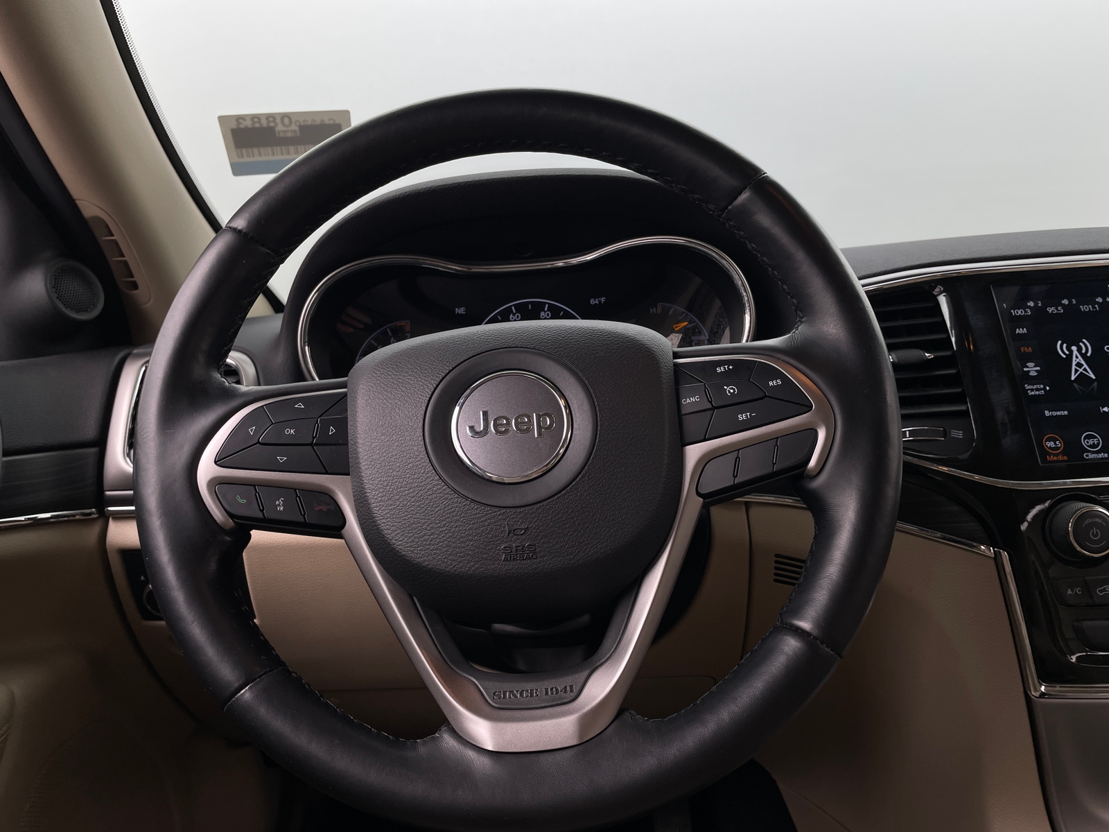 Thumbnail: 2021 Jeep Grand Cherokee - 4