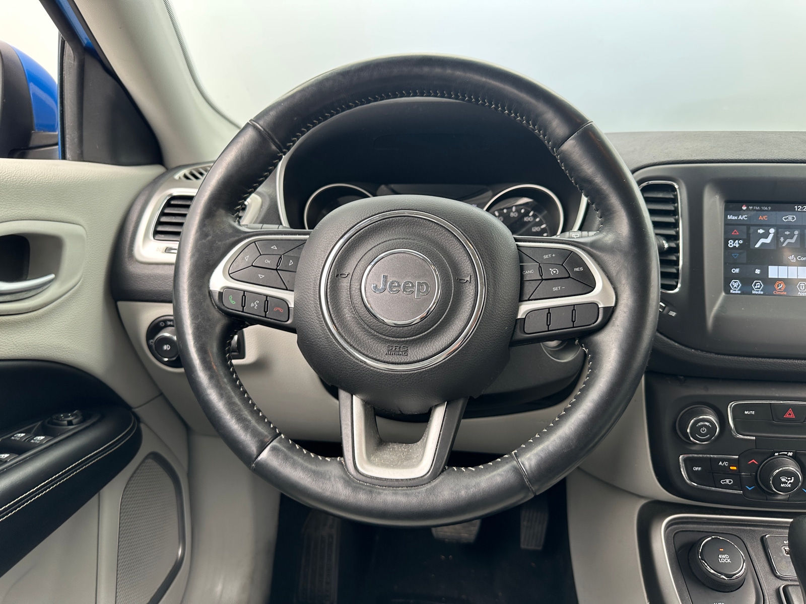 Thumbnail: 2018 Jeep Compass - 4