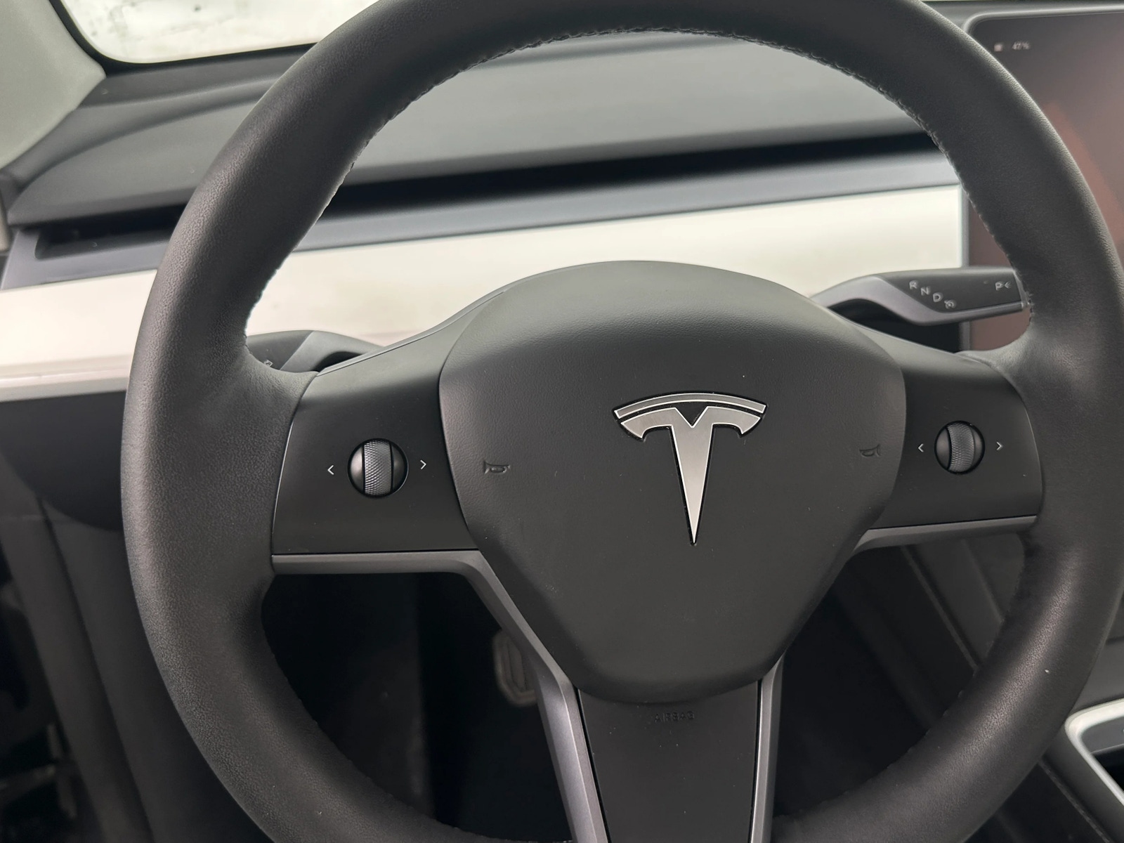 Thumbnail: 2023 Tesla Model Y - 4