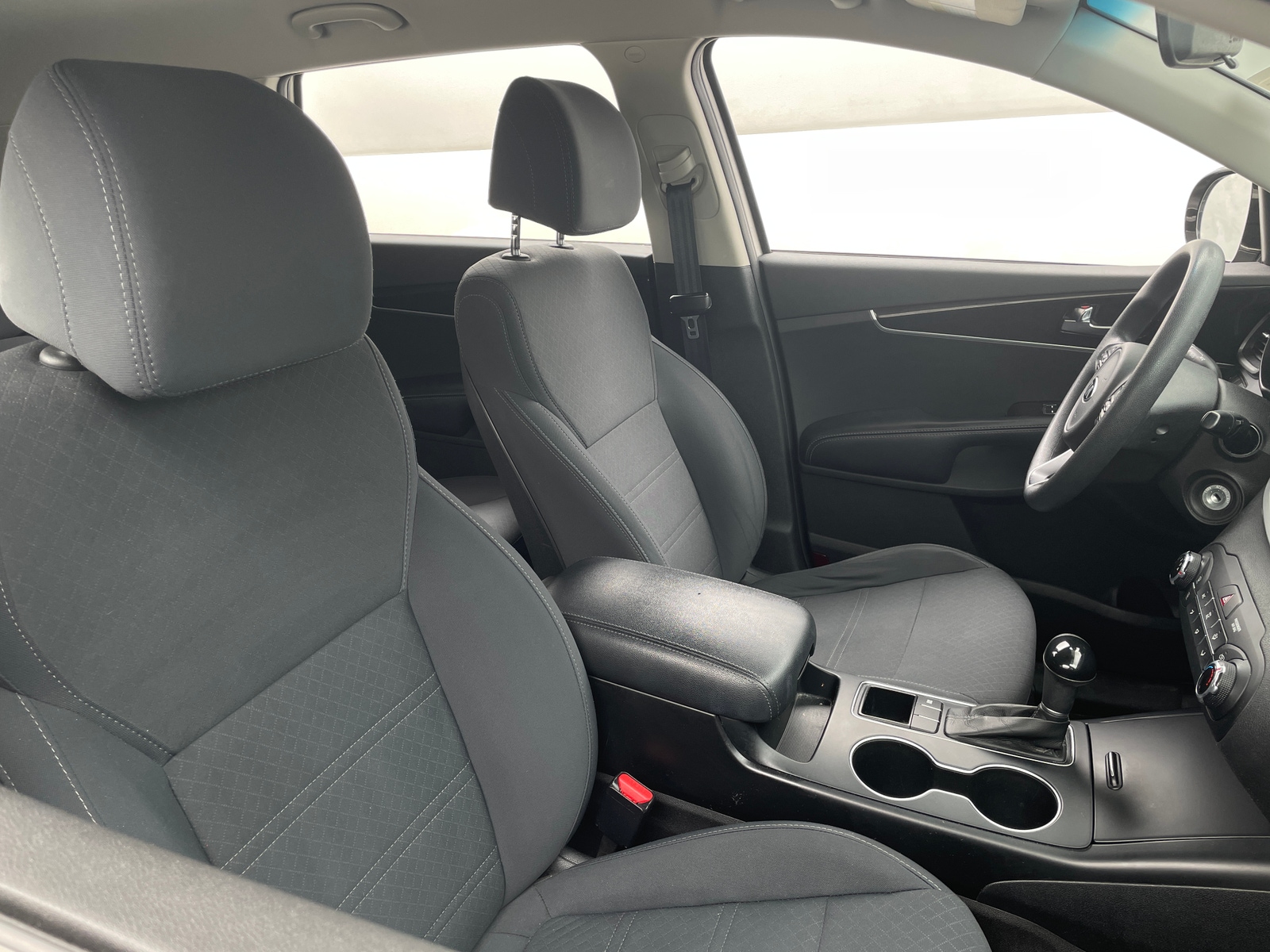Thumbnail: 2017 Kia Sorento - 2