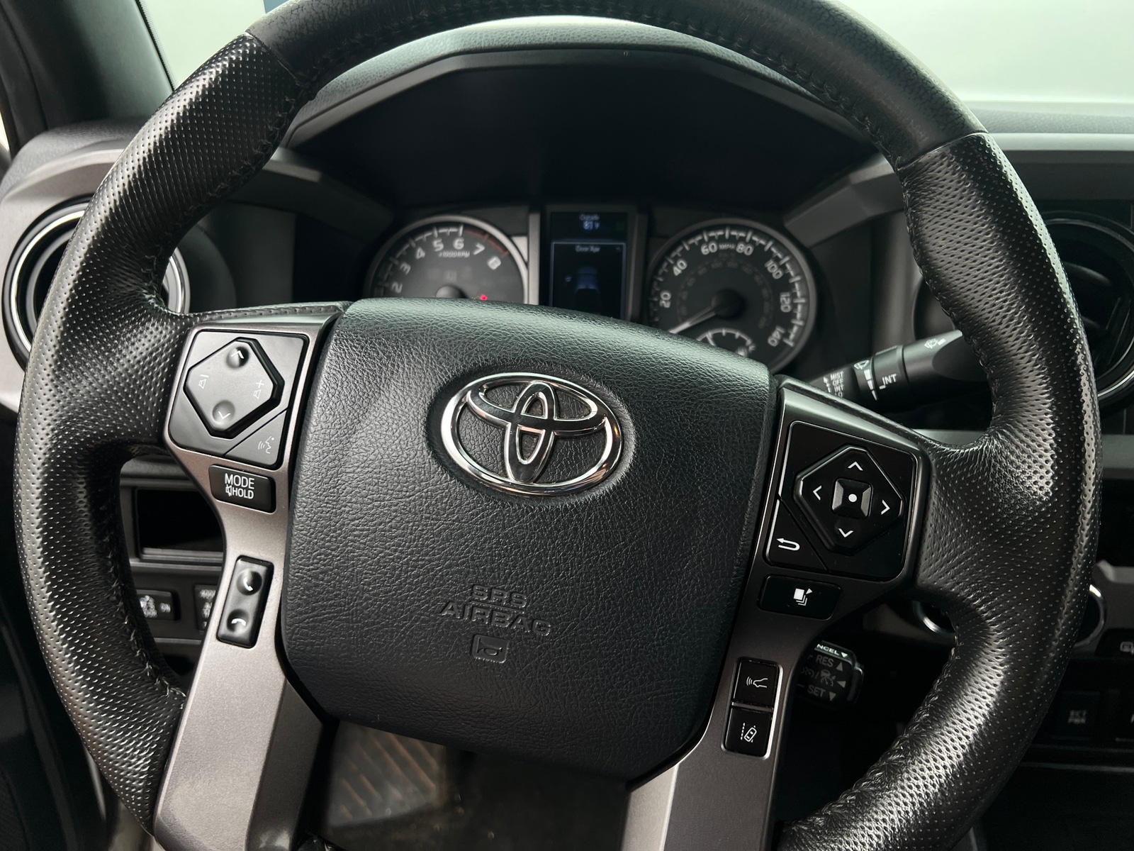 Thumbnail: 2019 Toyota Tacoma - 5