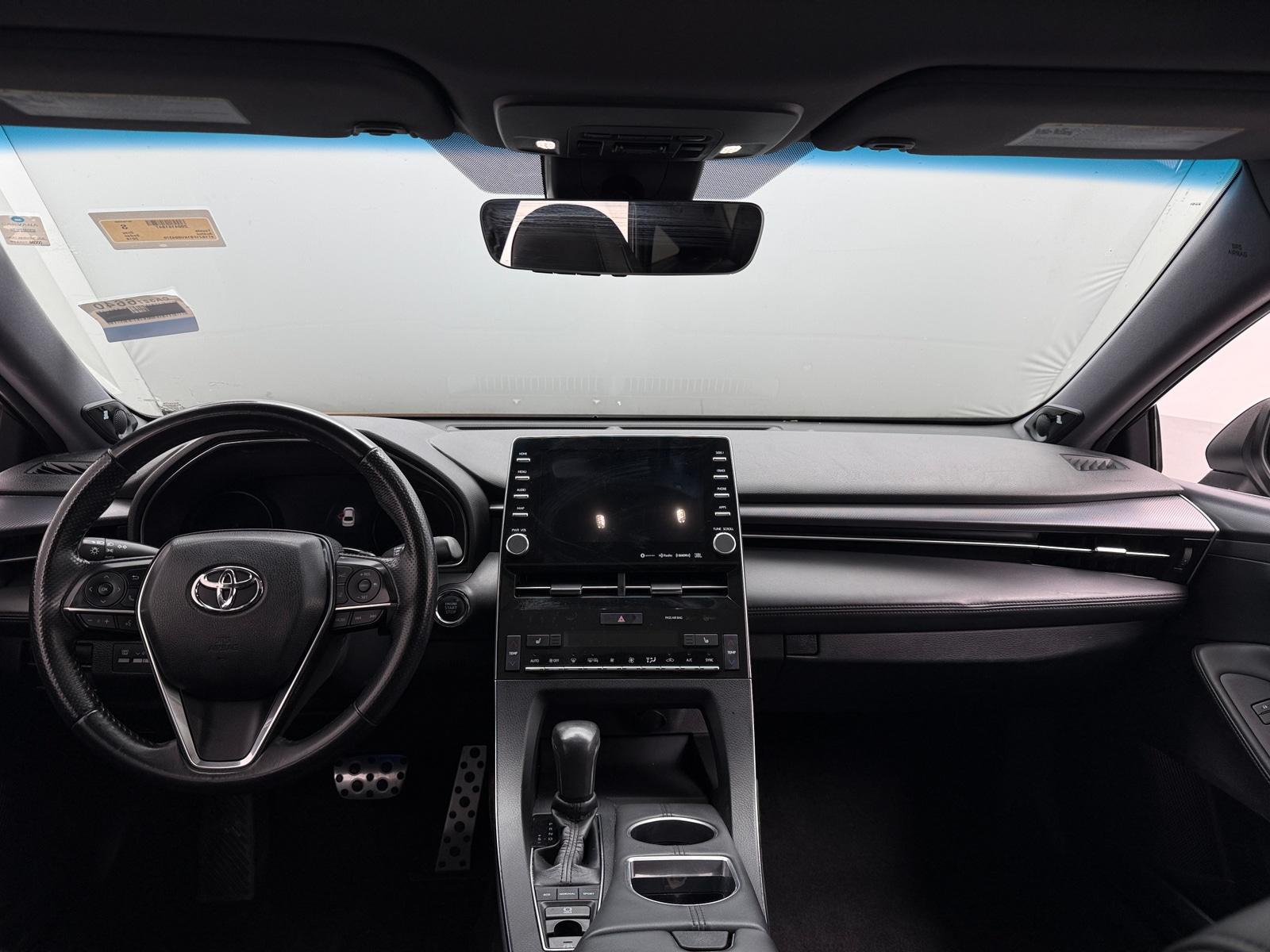 Thumbnail: 2019 Toyota Avalon - 3