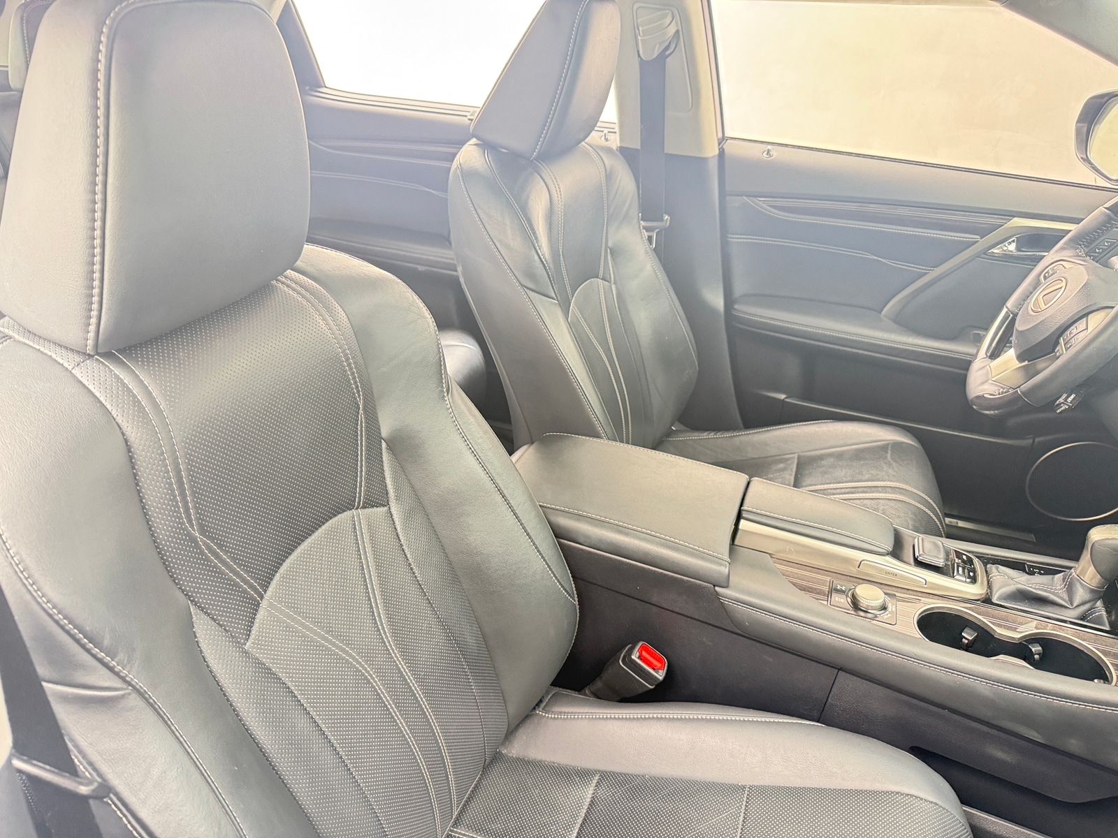 Thumbnail: 2016 Lexus RX - 2