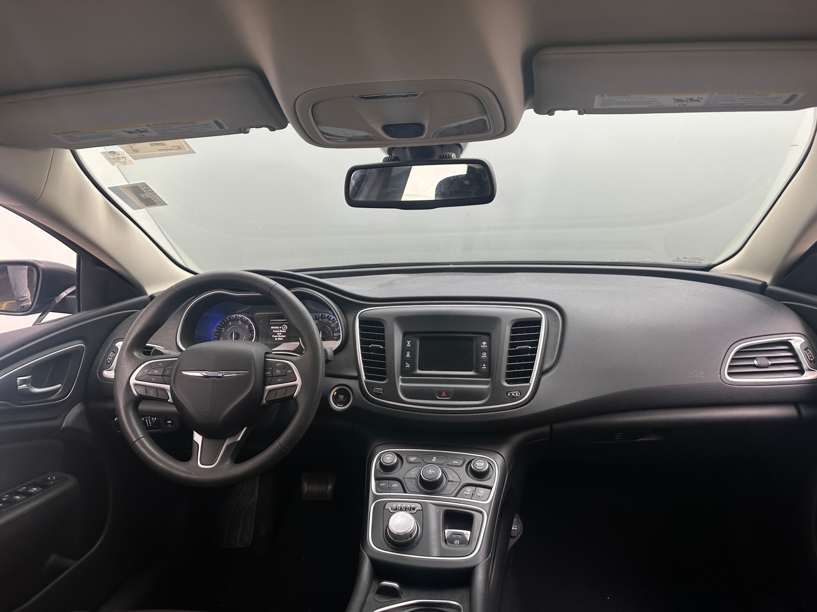 Thumbnail: 2015 Chrysler 200 - 3
