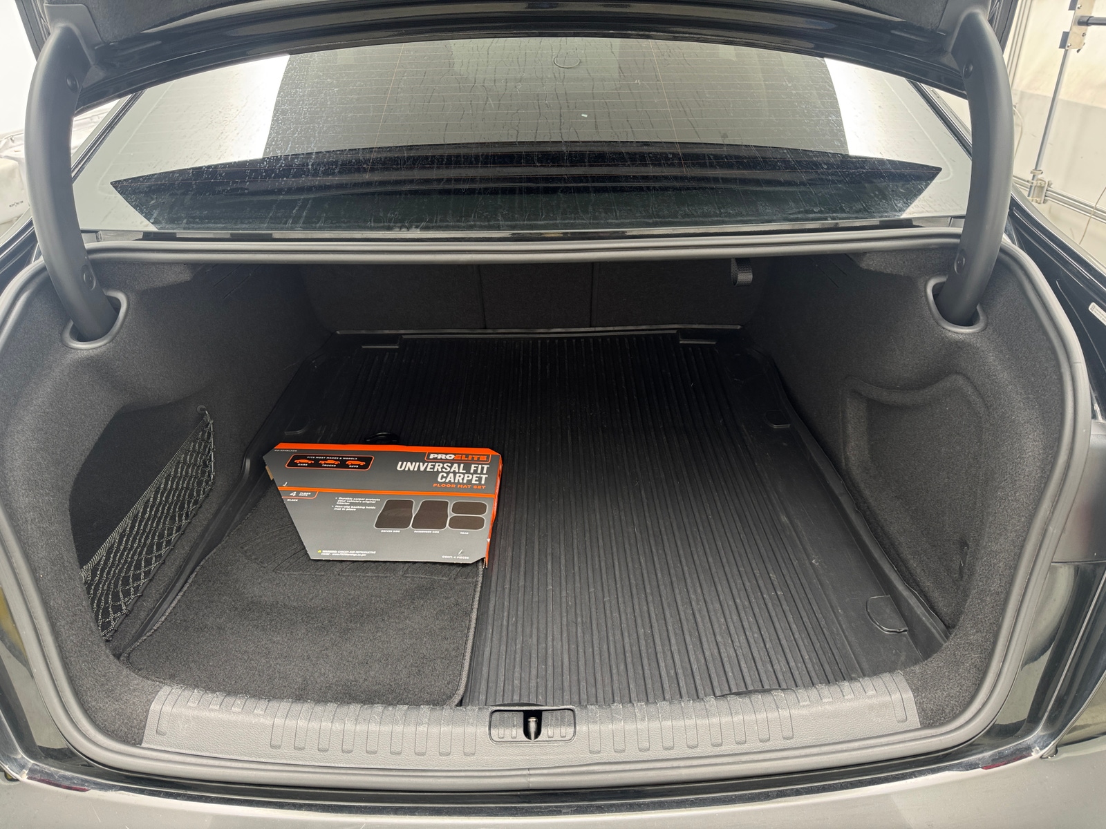 Thumbnail: 2019 Audi A6 - 6