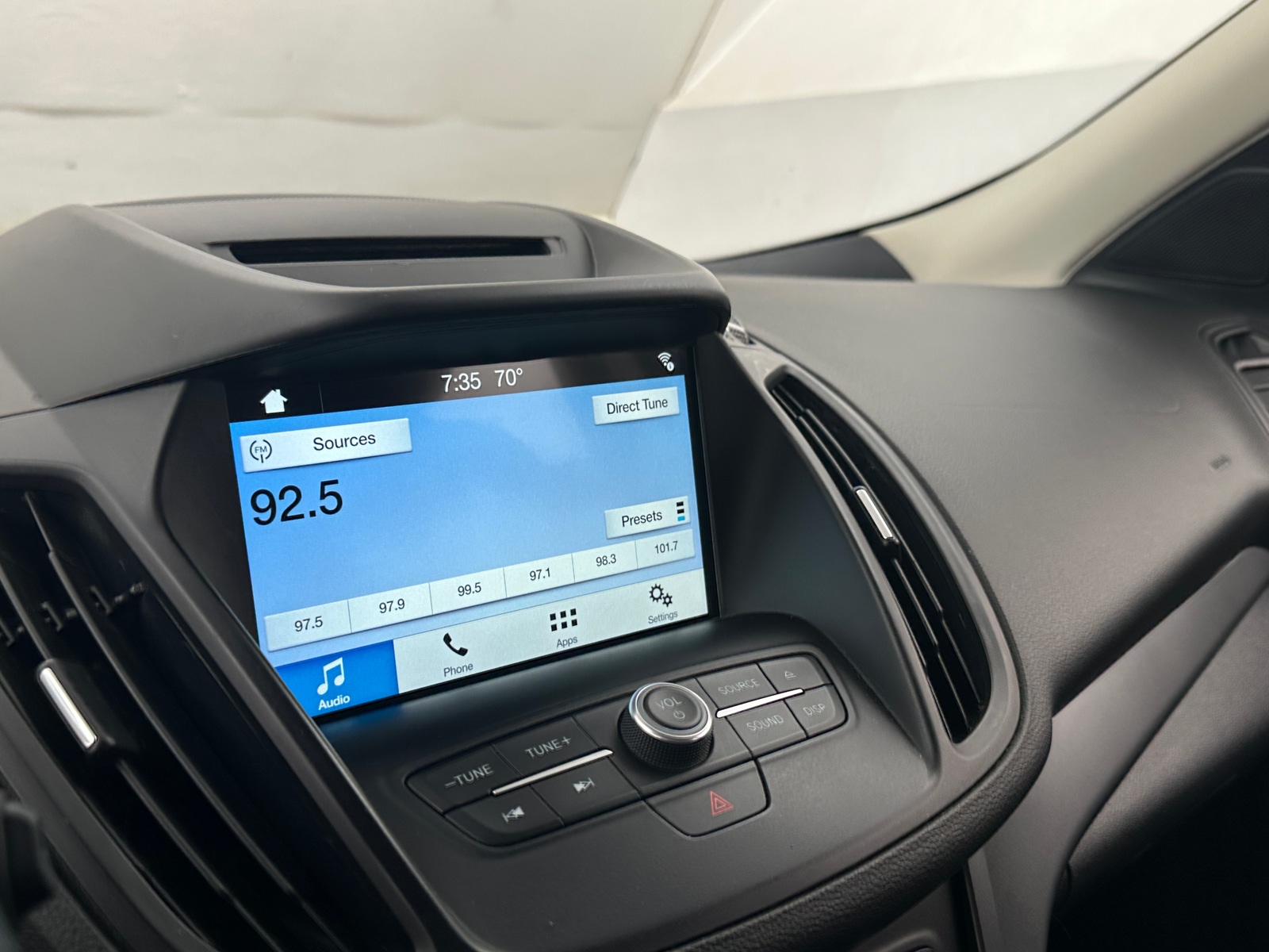 Thumbnail: 2018 Ford Escape - 4