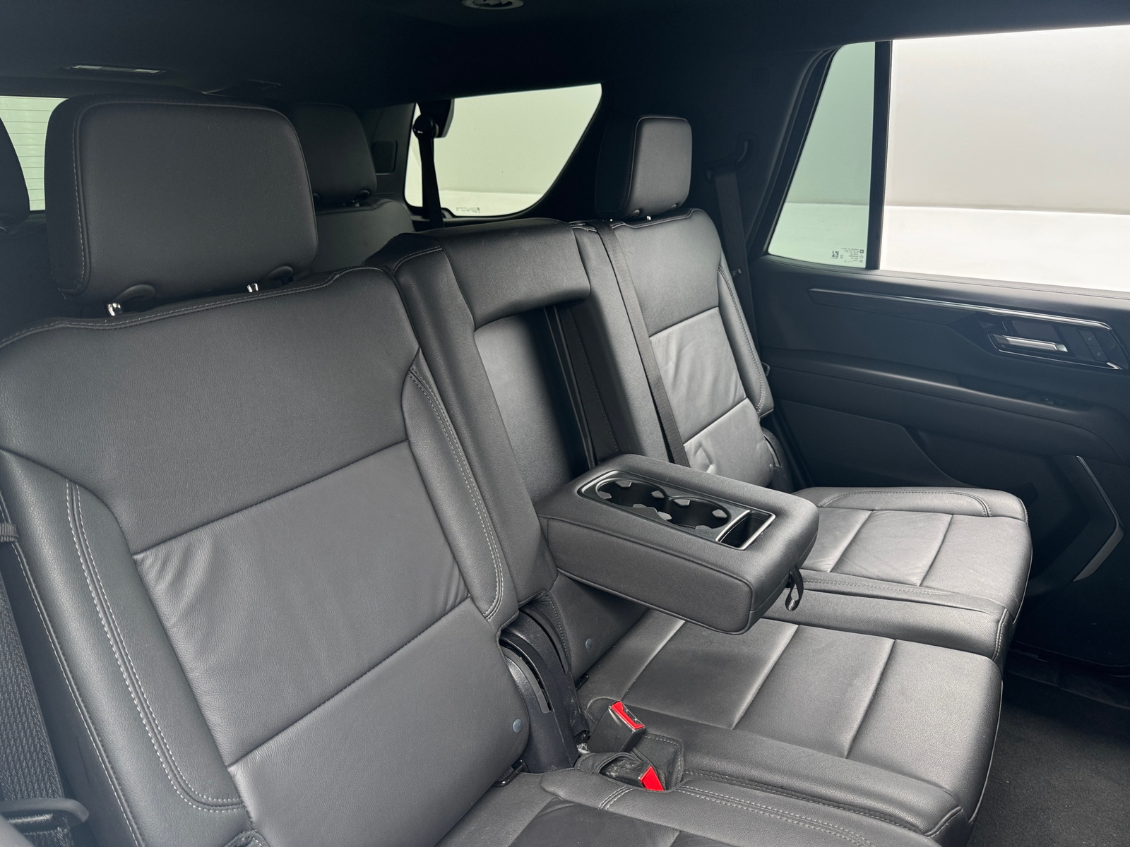 Thumbnail: 2025 Chevrolet Tahoe - 5