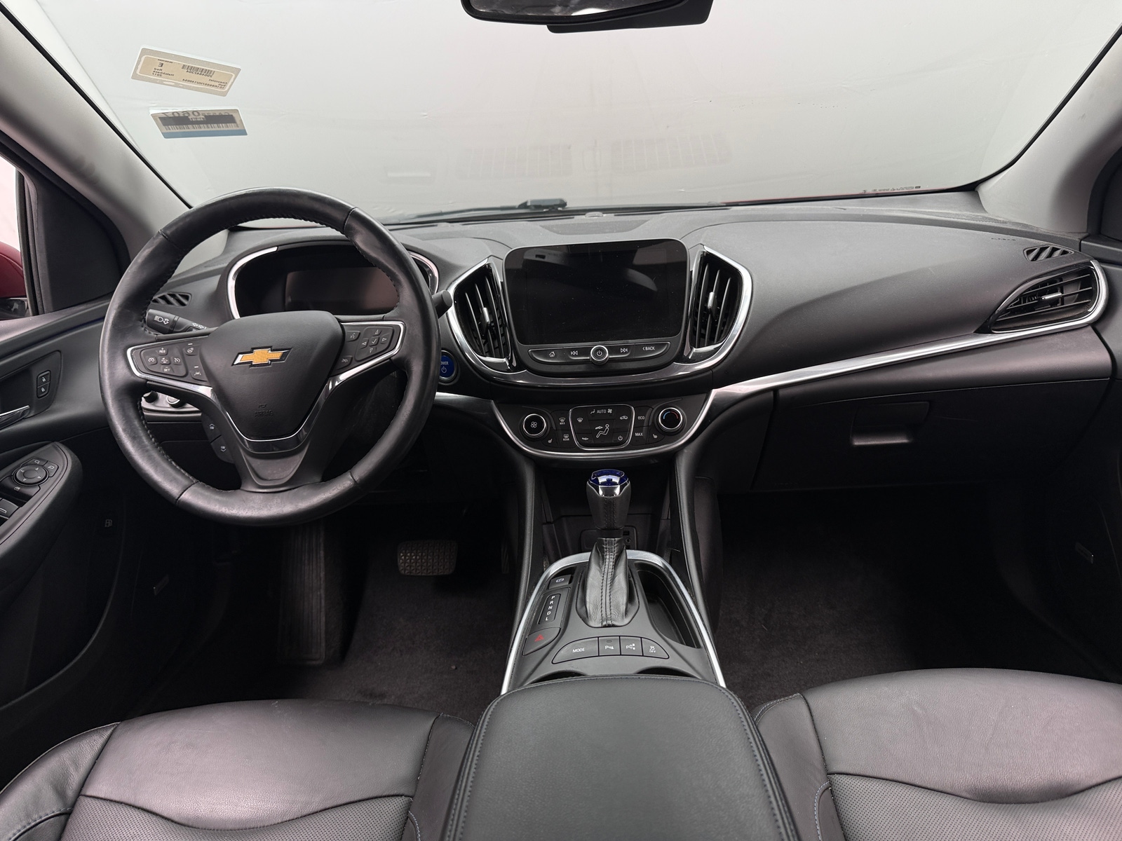 Thumbnail: 2017 Chevrolet Volt - 2