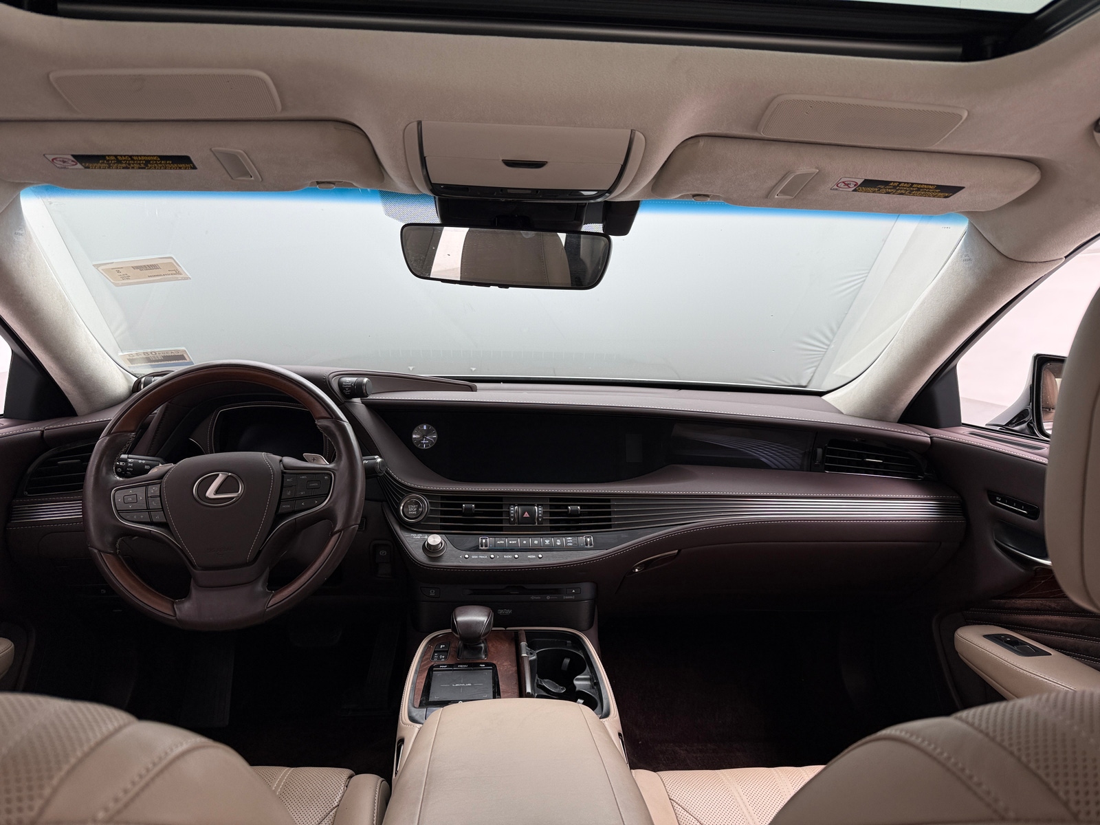 Thumbnail: 2018 Lexus LS - 2