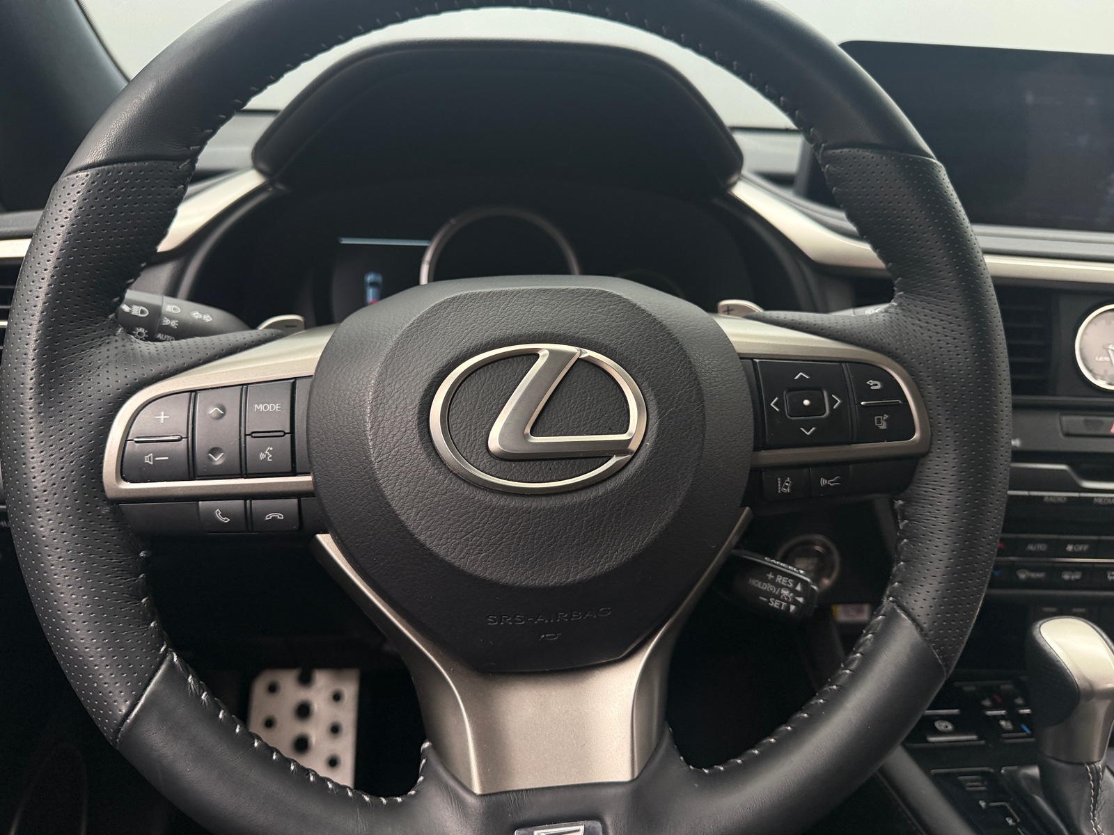 Thumbnail: 2021 Lexus RX - 4
