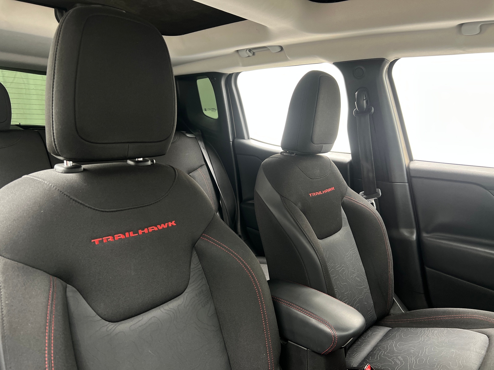 Thumbnail: 2016 Jeep Renegade - 2