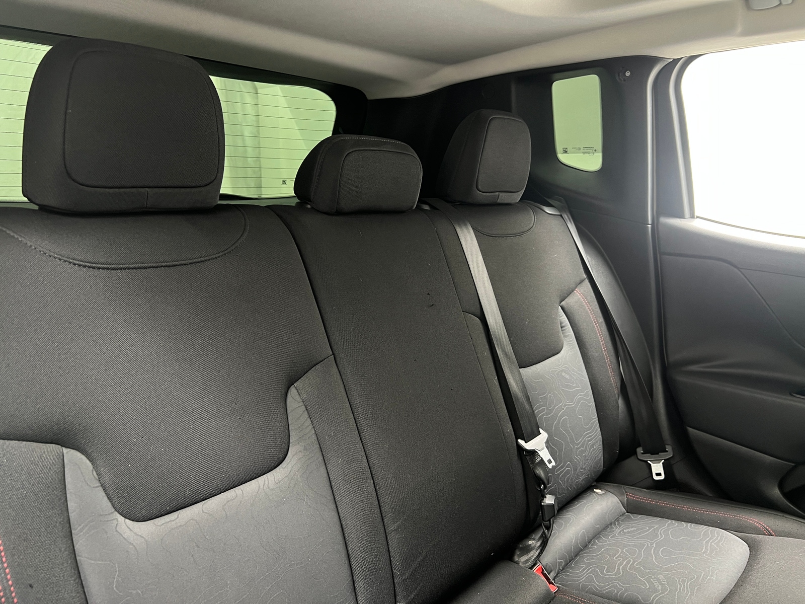 Thumbnail: 2016 Jeep Renegade - 6