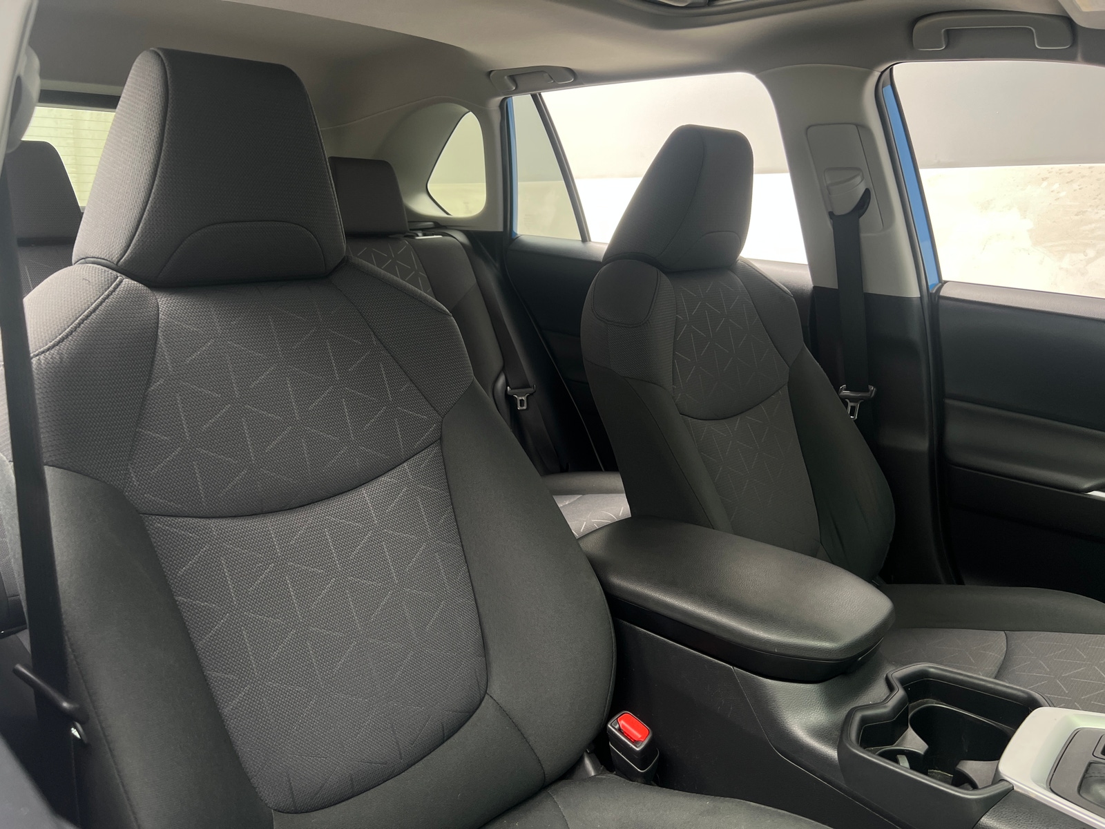 Thumbnail: 2019 Toyota RAV4 - 2
