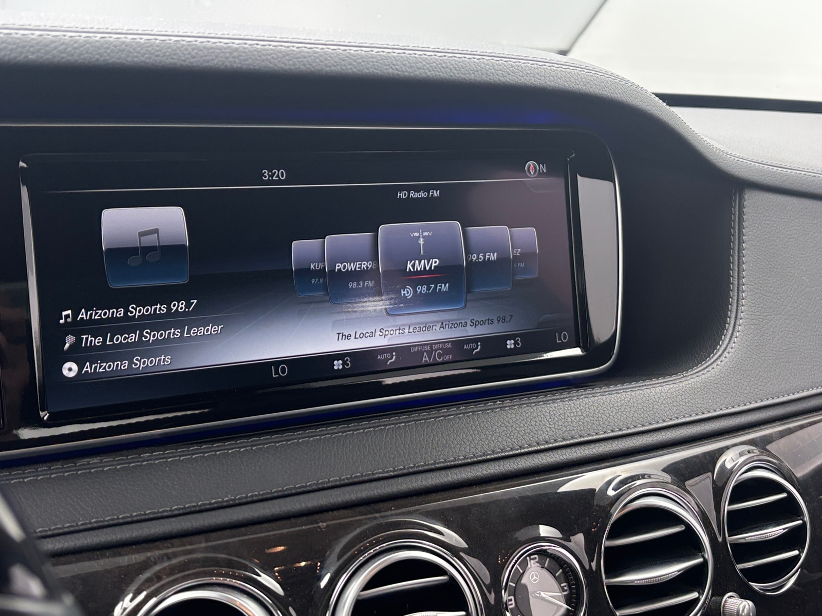 Thumbnail: 2016 Mercedes-Benz S-Class - 3
