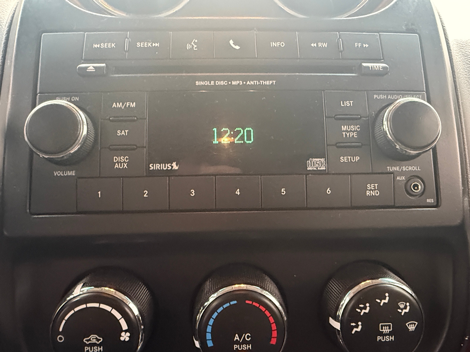 Thumbnail: 2016 Jeep Patriot - 4