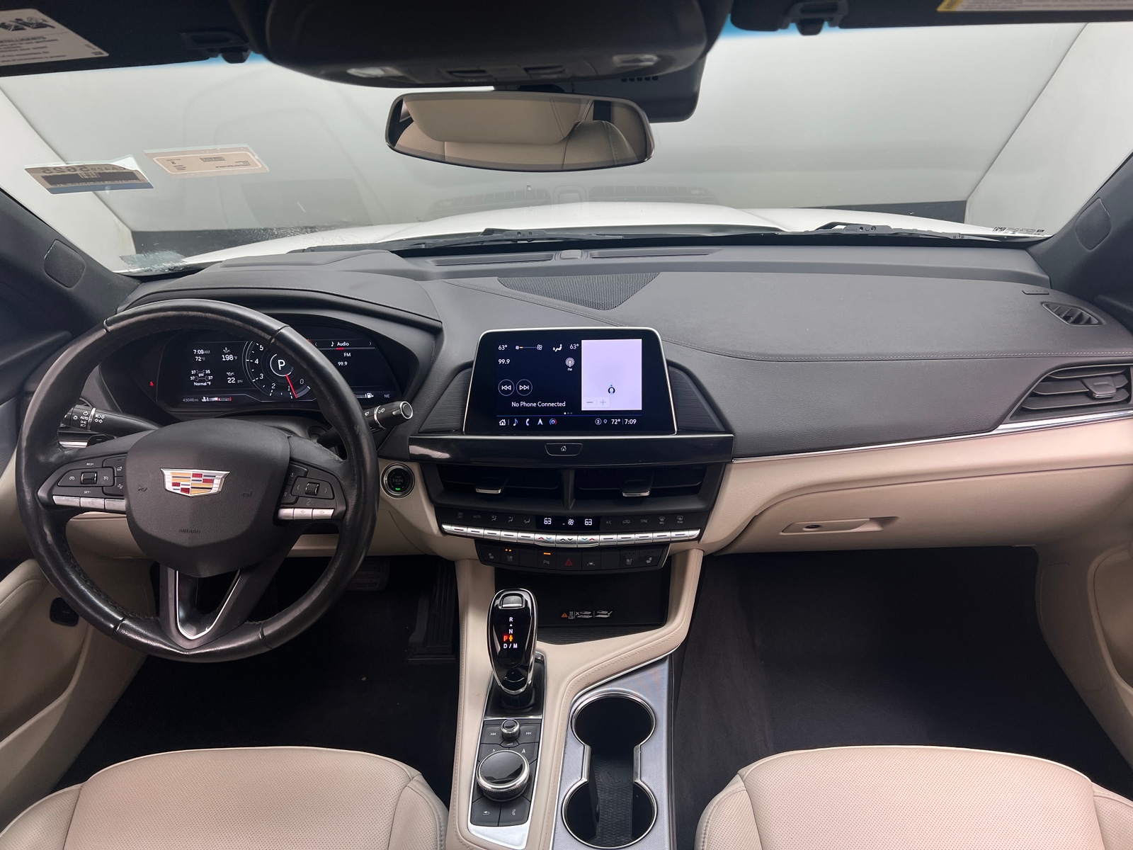 Thumbnail: 2023 Cadillac CT4 - 2