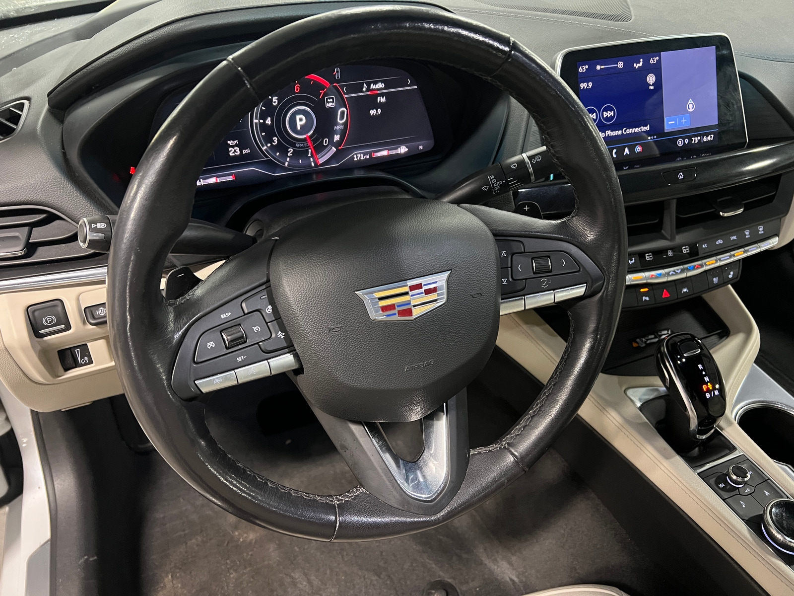 Thumbnail: 2023 Cadillac CT4 - 4