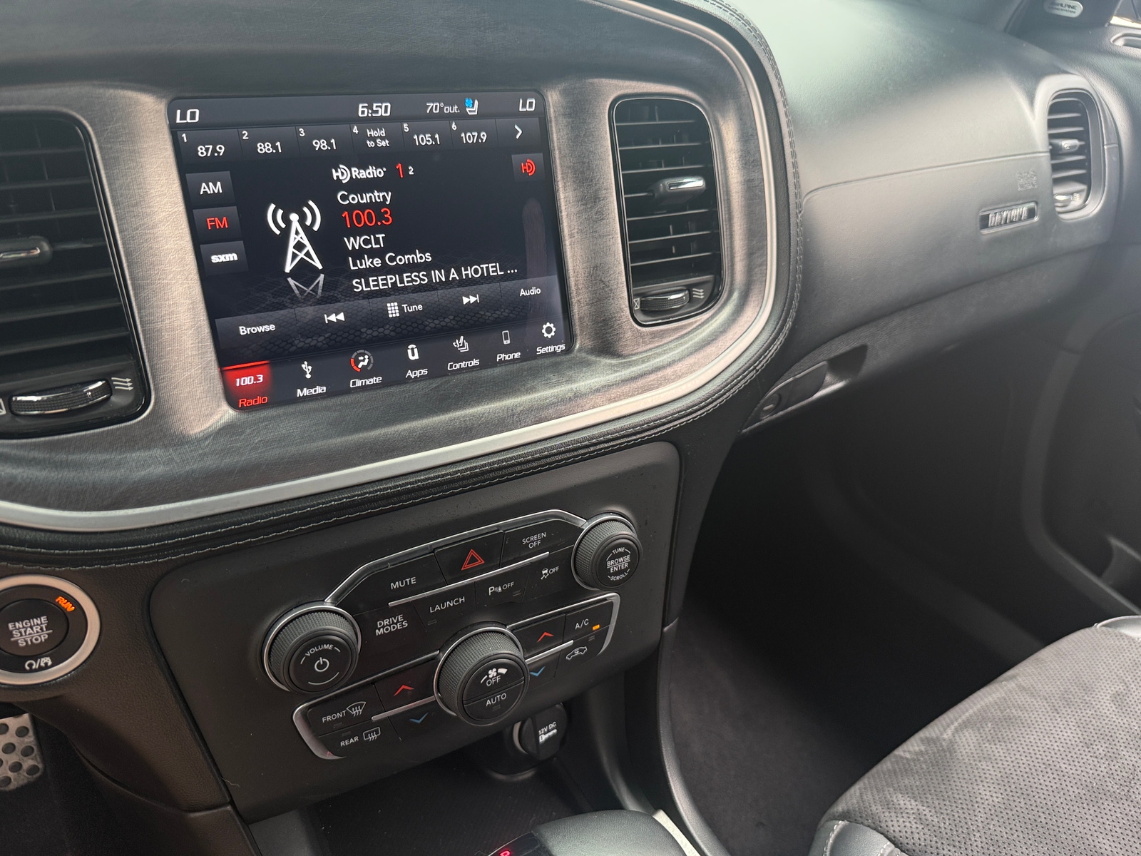 Thumbnail: 2019 Dodge Charger - 4