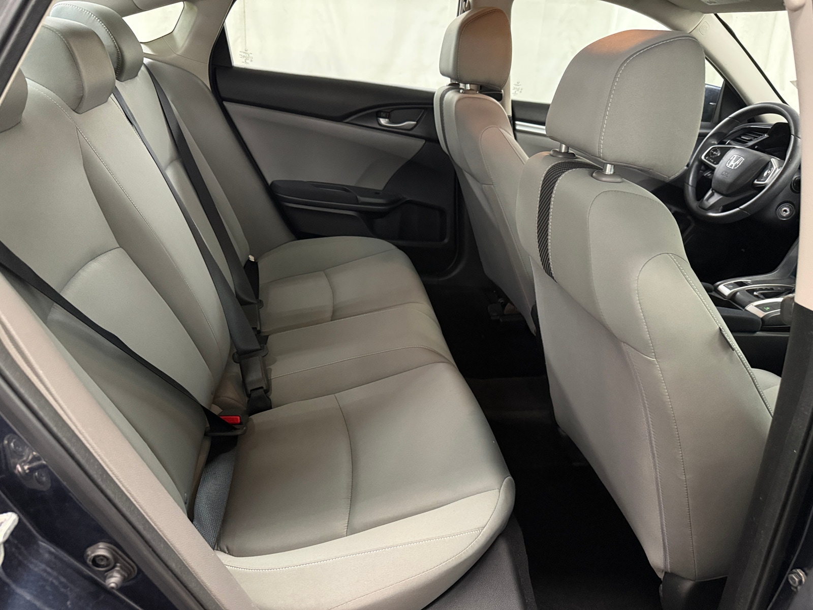 Thumbnail: 2016 Honda Civic - 6