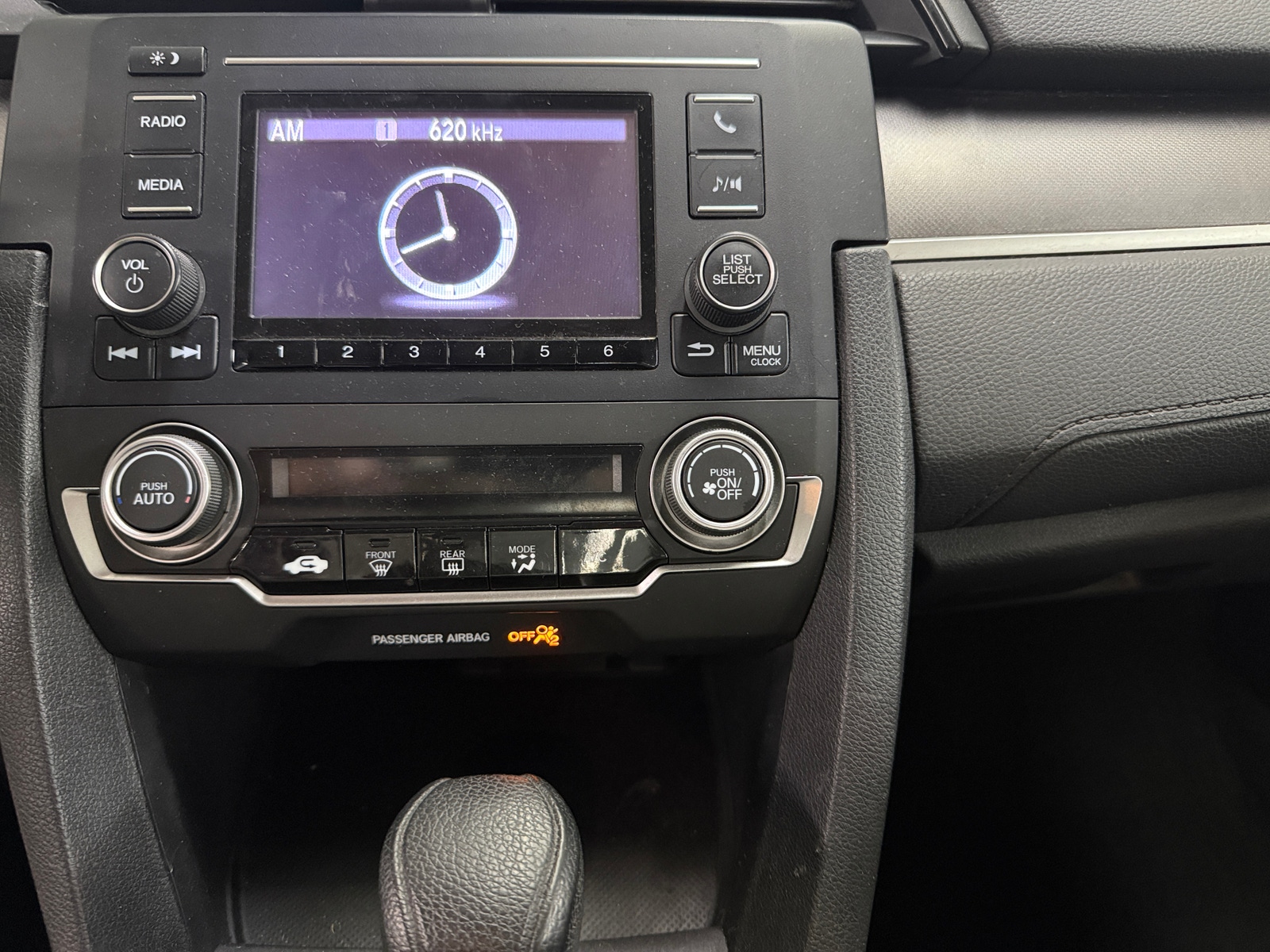 Thumbnail: 2016 Honda Civic - 4