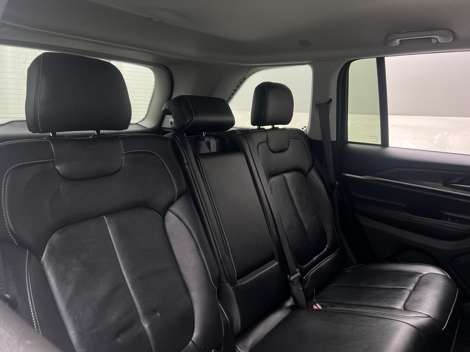 Thumbnail: 2023 Jeep Grand Cherokee - 5