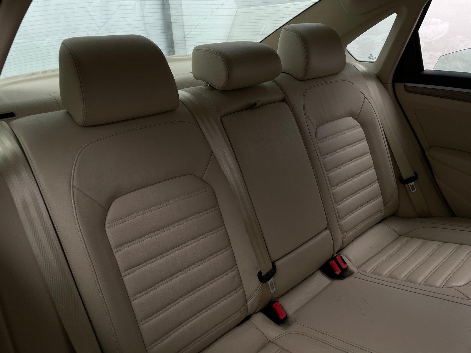 Thumbnail: 2016 Volkswagen Passat - 5