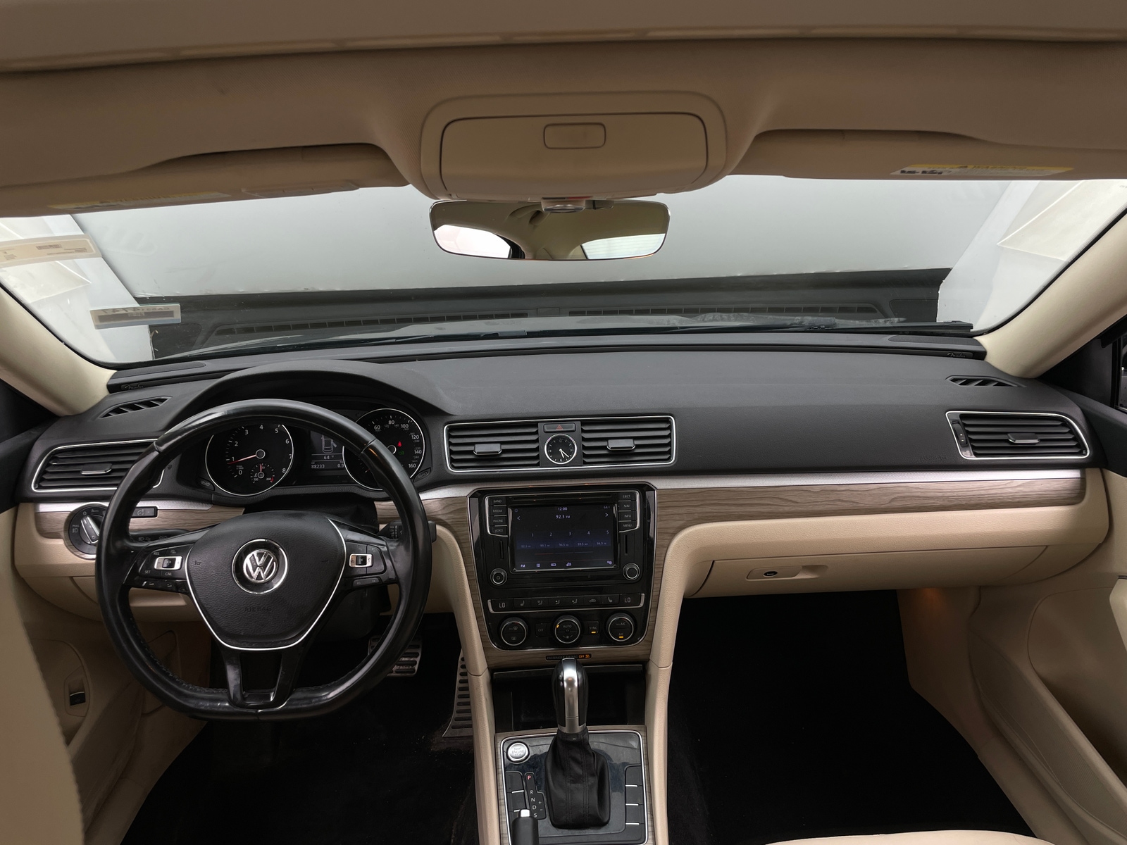 Thumbnail: 2016 Volkswagen Passat - 2