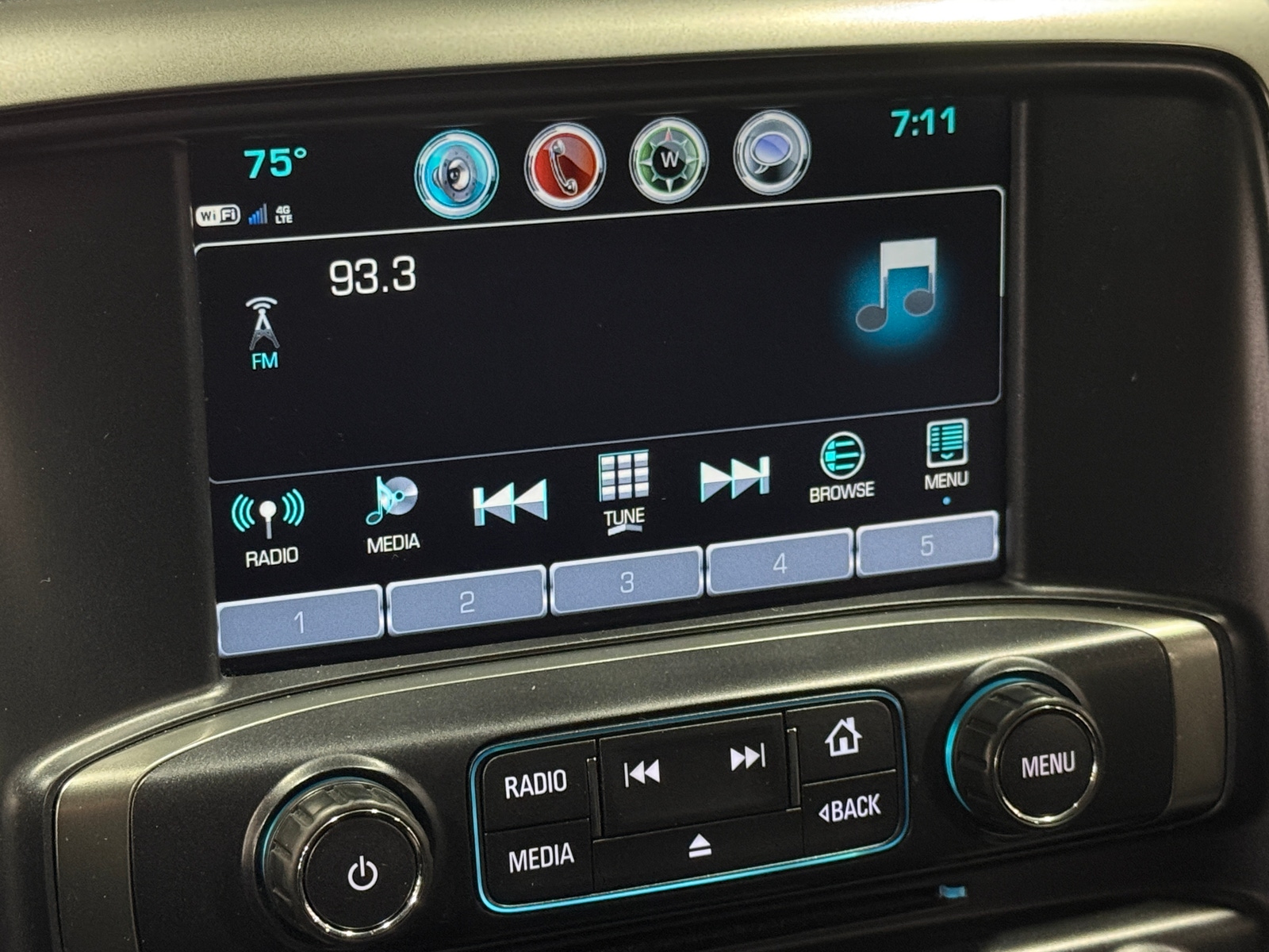 Thumbnail: 2019 Chevrolet Silverado 1500 - 4