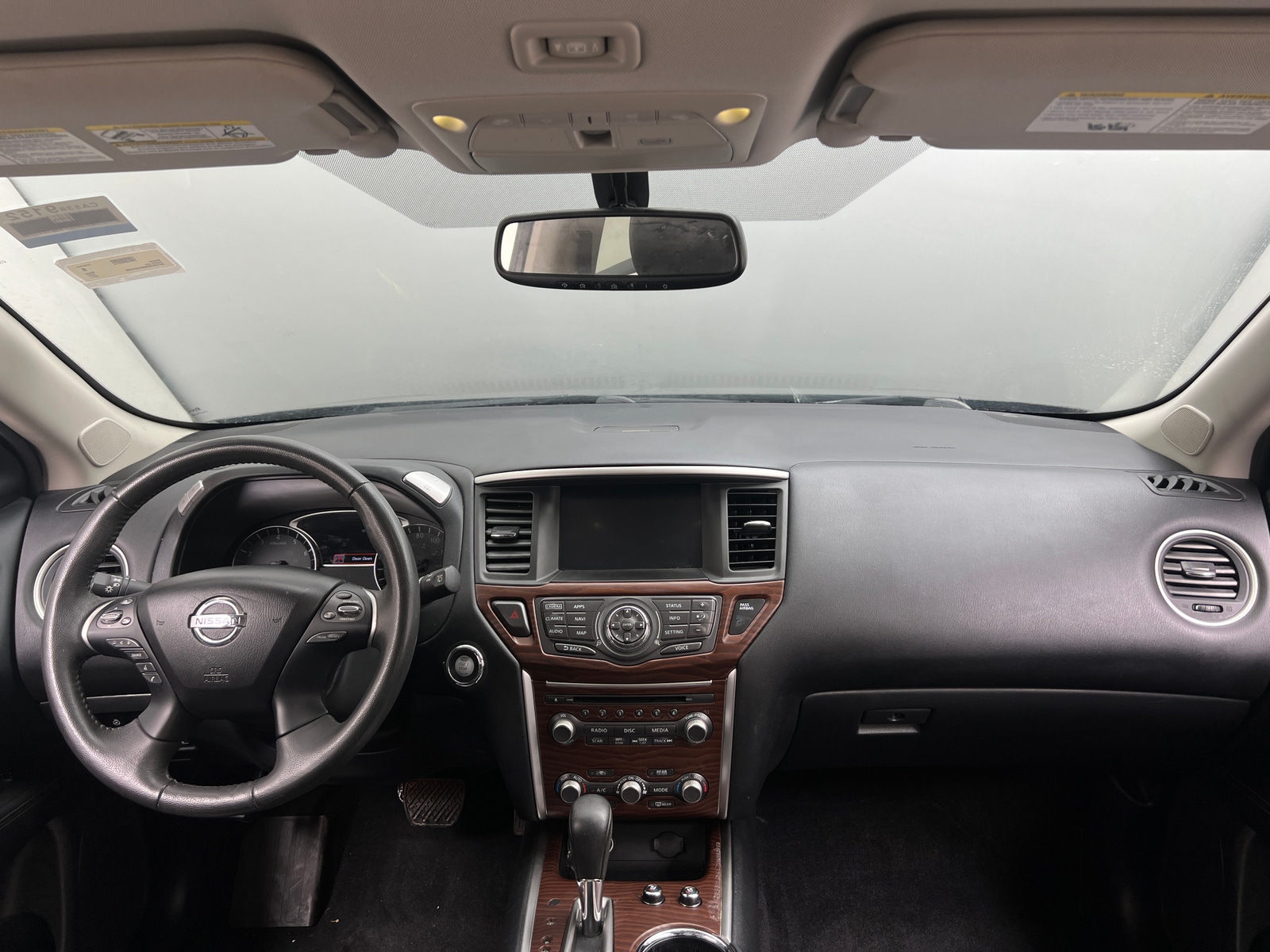 Thumbnail: 2017 Nissan Pathfinder - 2