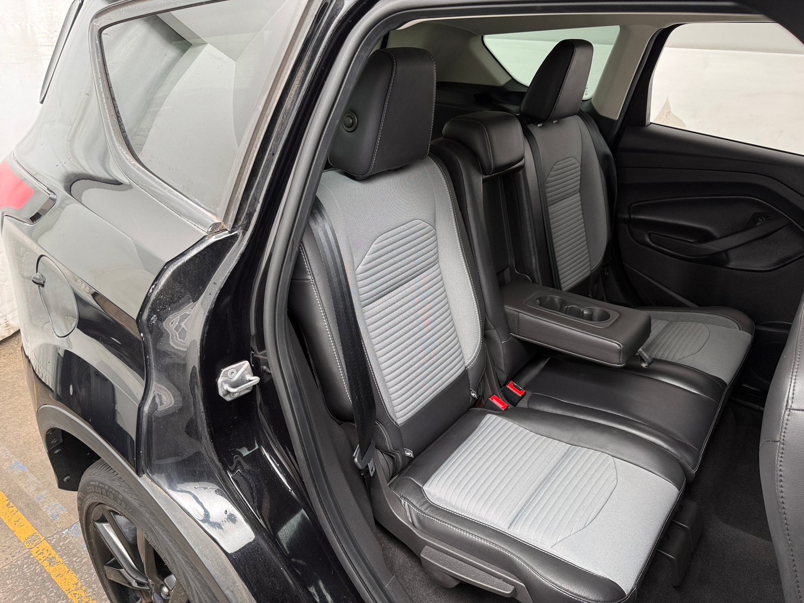 Thumbnail: 2019 Ford Escape - 5